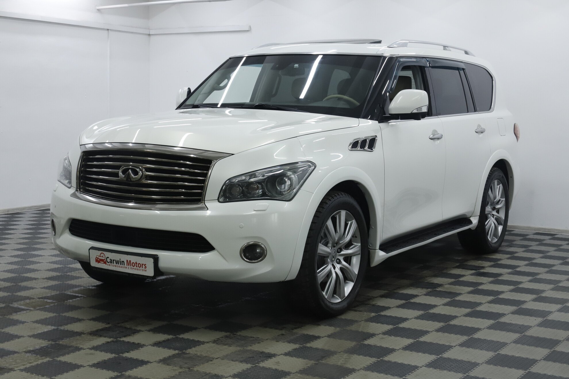 Infiniti QX56, II, 2011