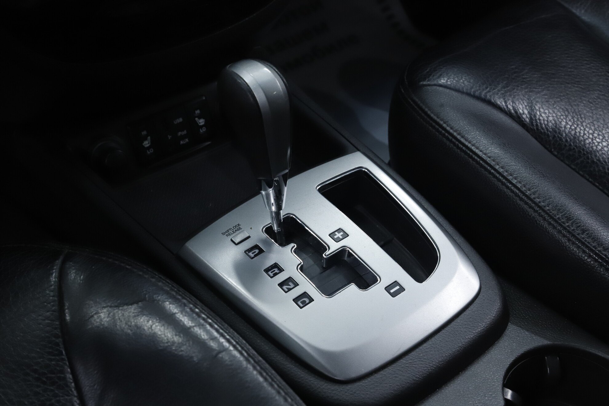 Hyundai Santa Fe, II Рестайлинг, 2011 фото 16