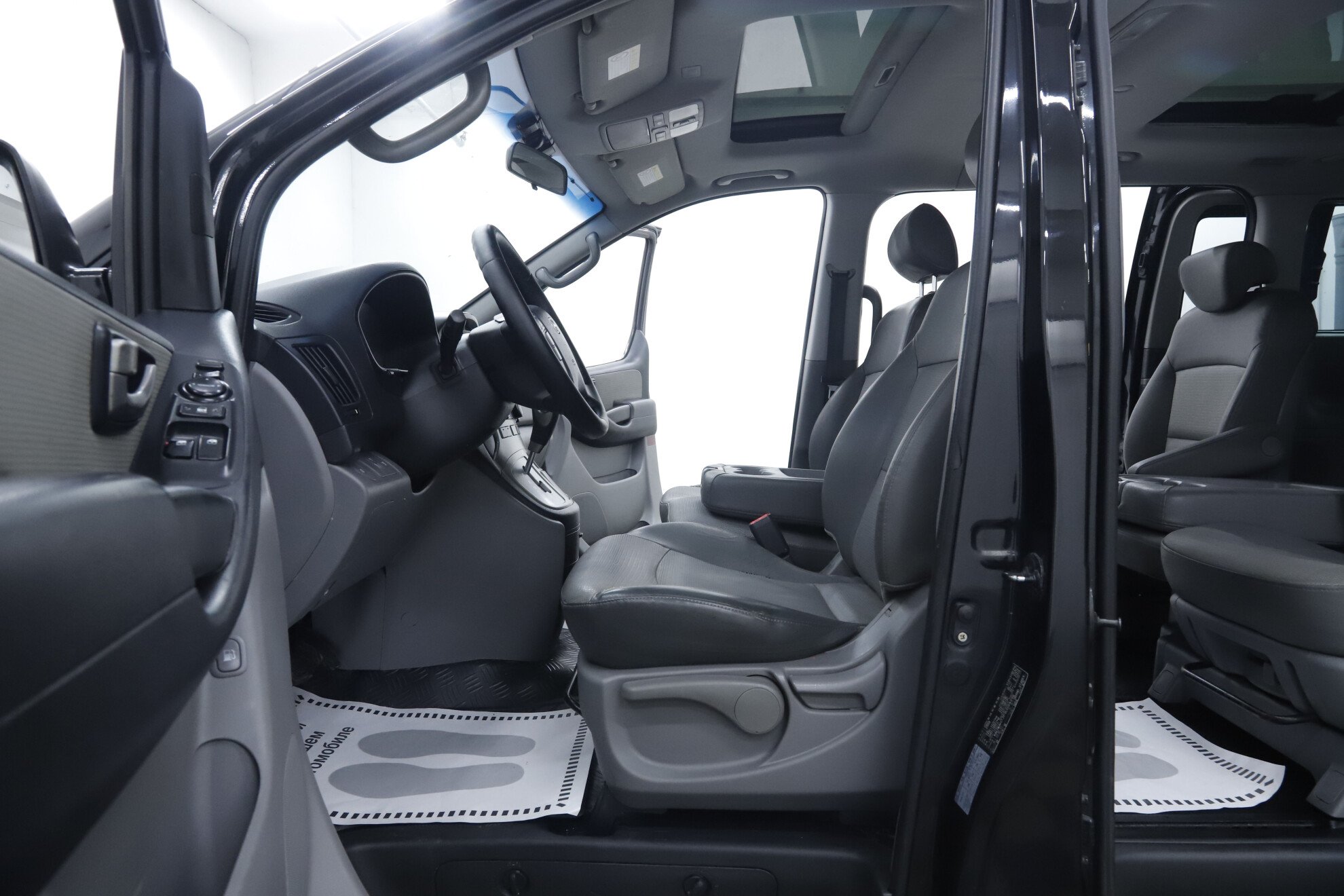 Hyundai Grand Starex, I, 2015 фото 9