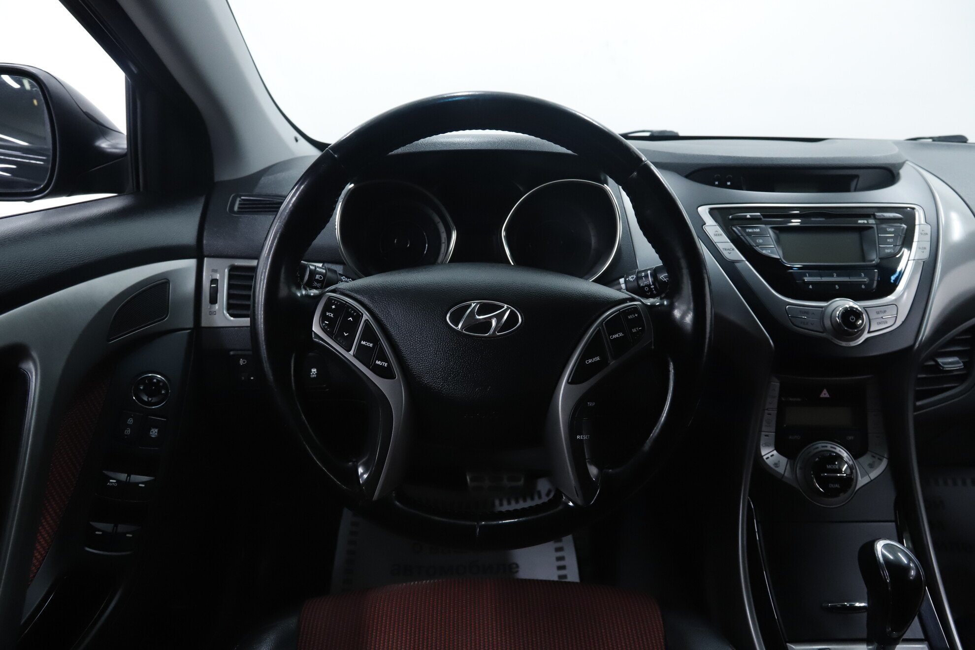 Hyundai Elantra, V (MD), 2012 фото 11