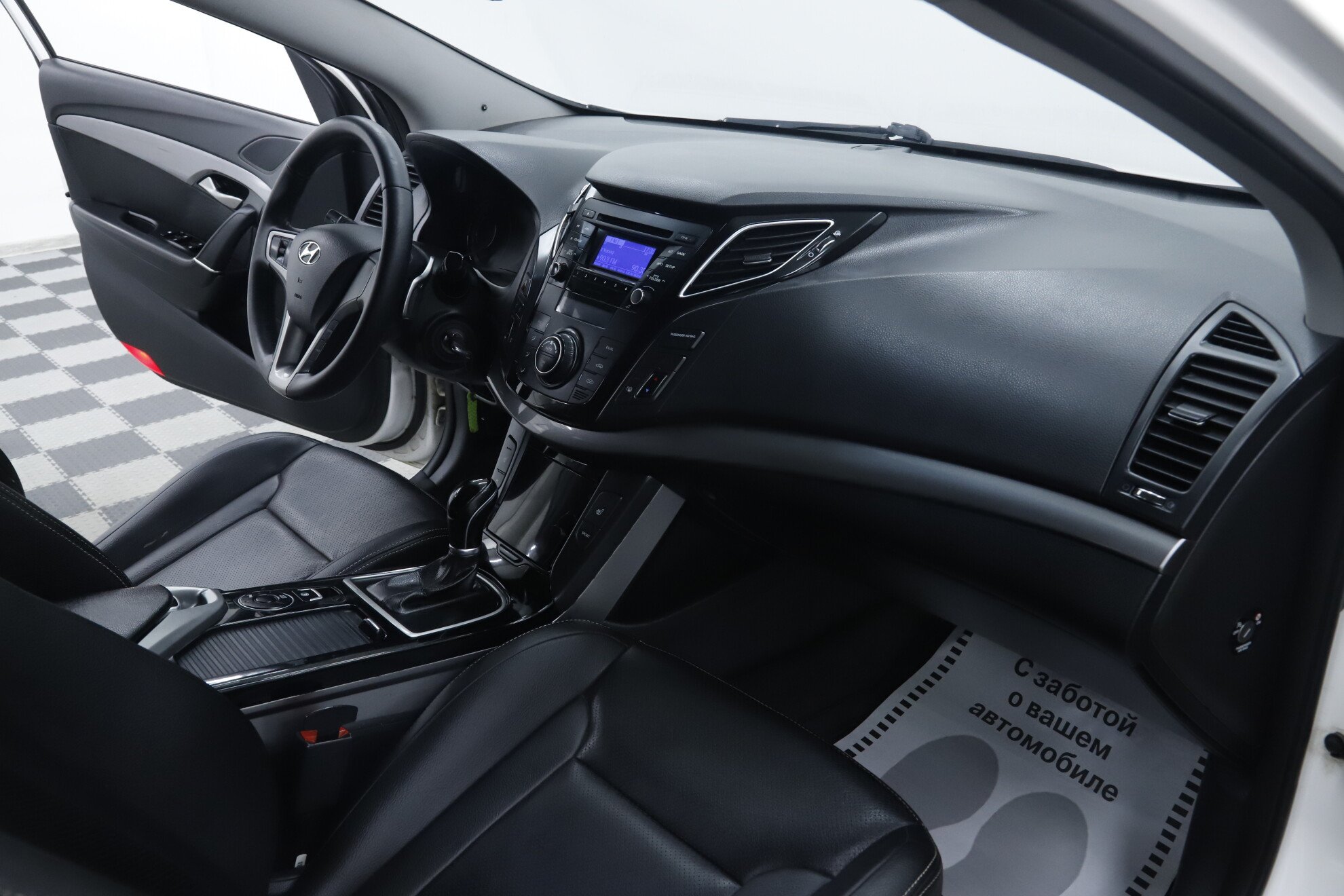 Hyundai i40, I, 2011 фото 15