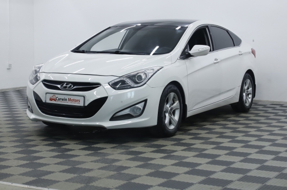 Hyundai i40, I, 2011