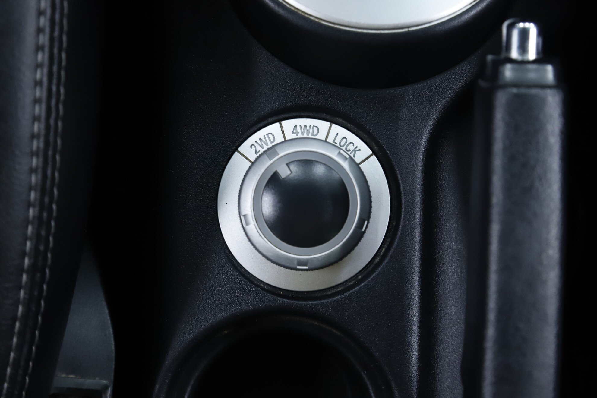 Citroen C-Crosser, 2009 фото 15