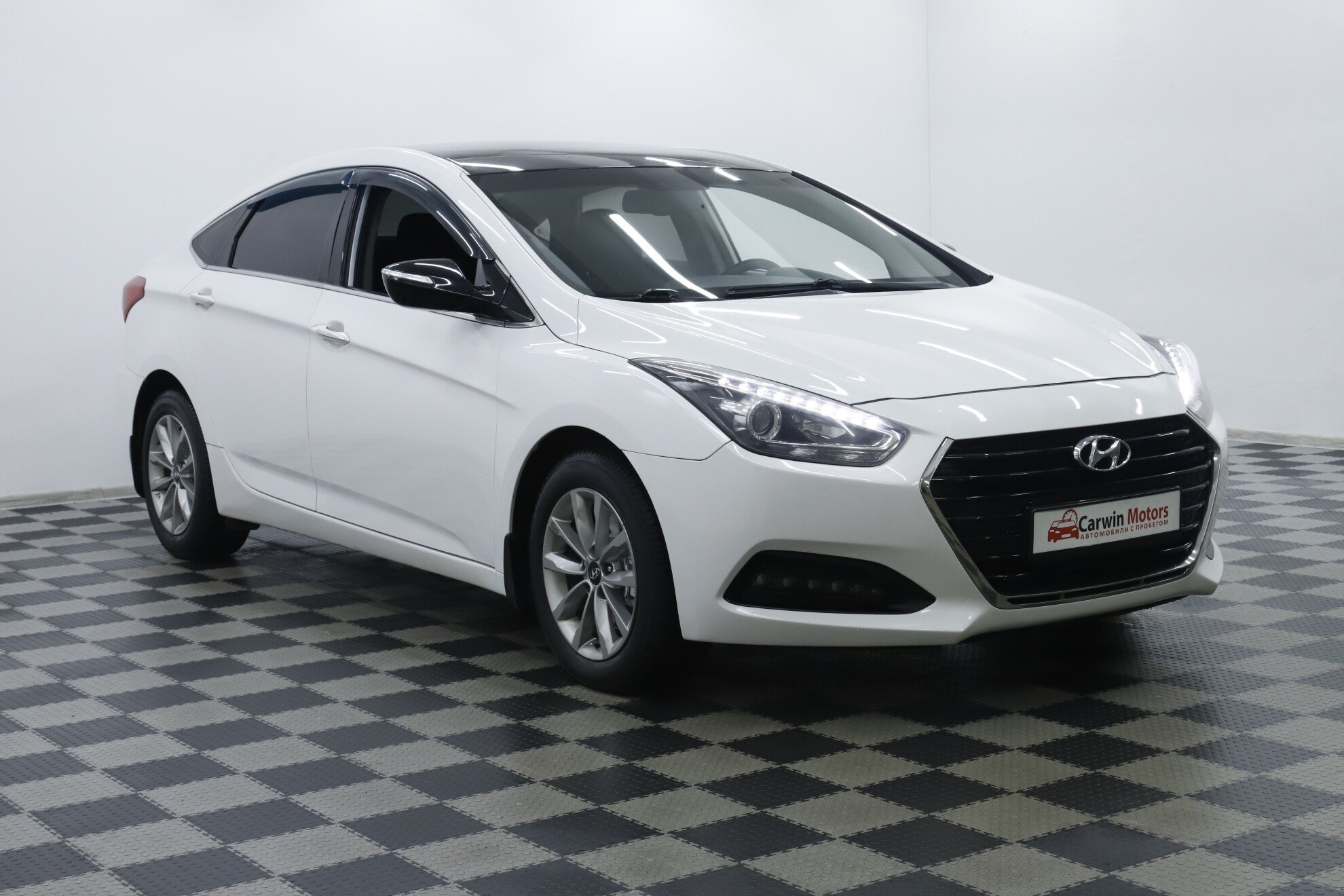 Hyundai i40, I Рестайлинг, 2015 фото 3