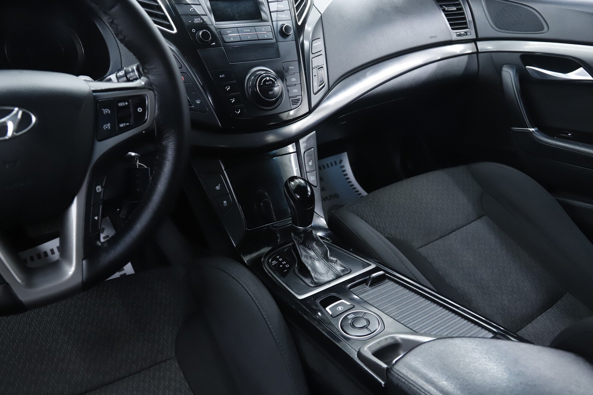 Hyundai i40, I Рестайлинг, 2015 фото 15