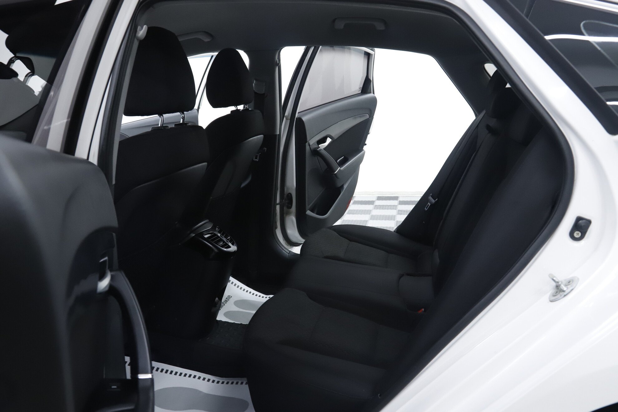 Hyundai i40, I Рестайлинг, 2015 фото 18