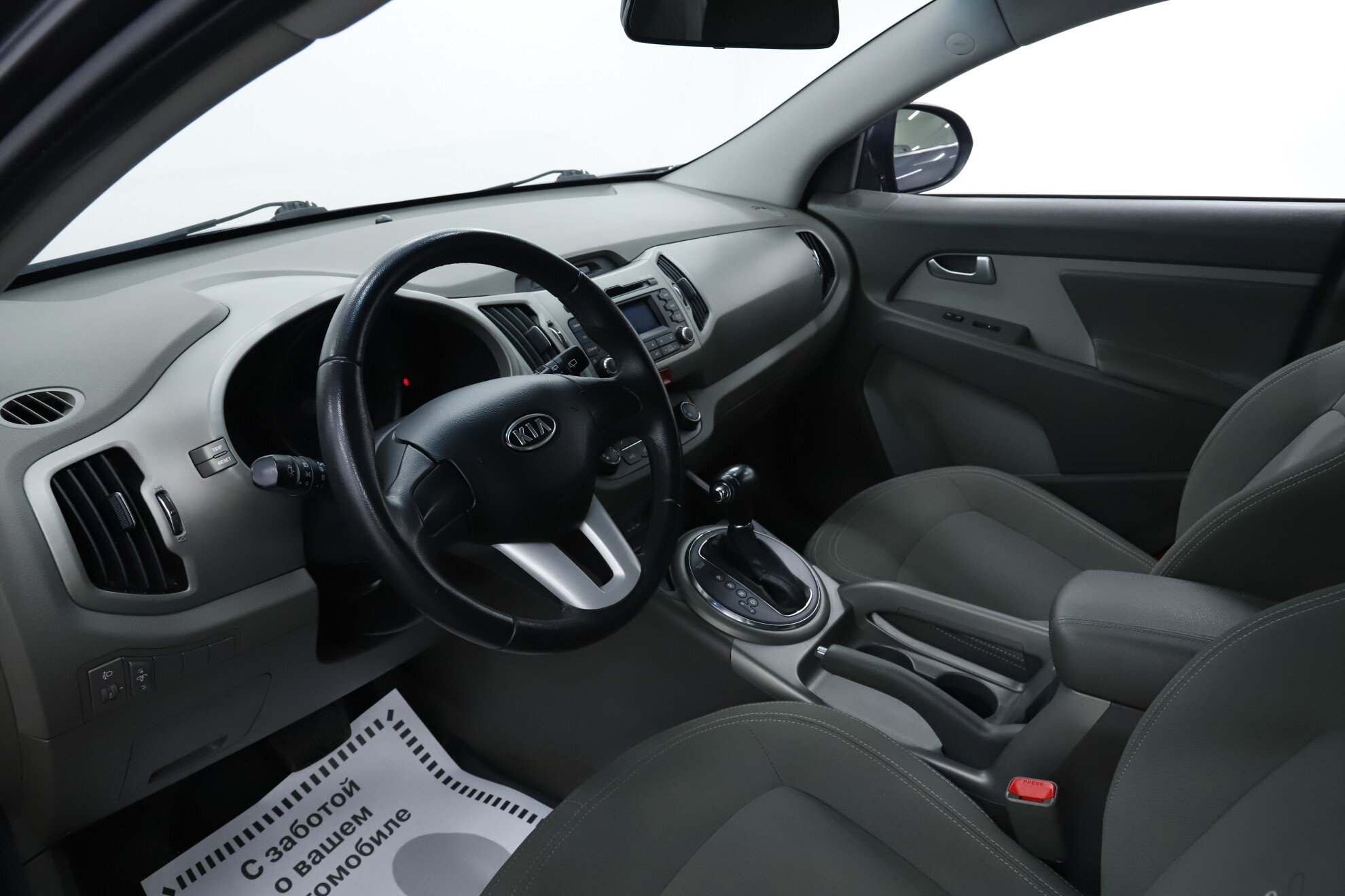 Kia Sportage, III, 2010 фото 7