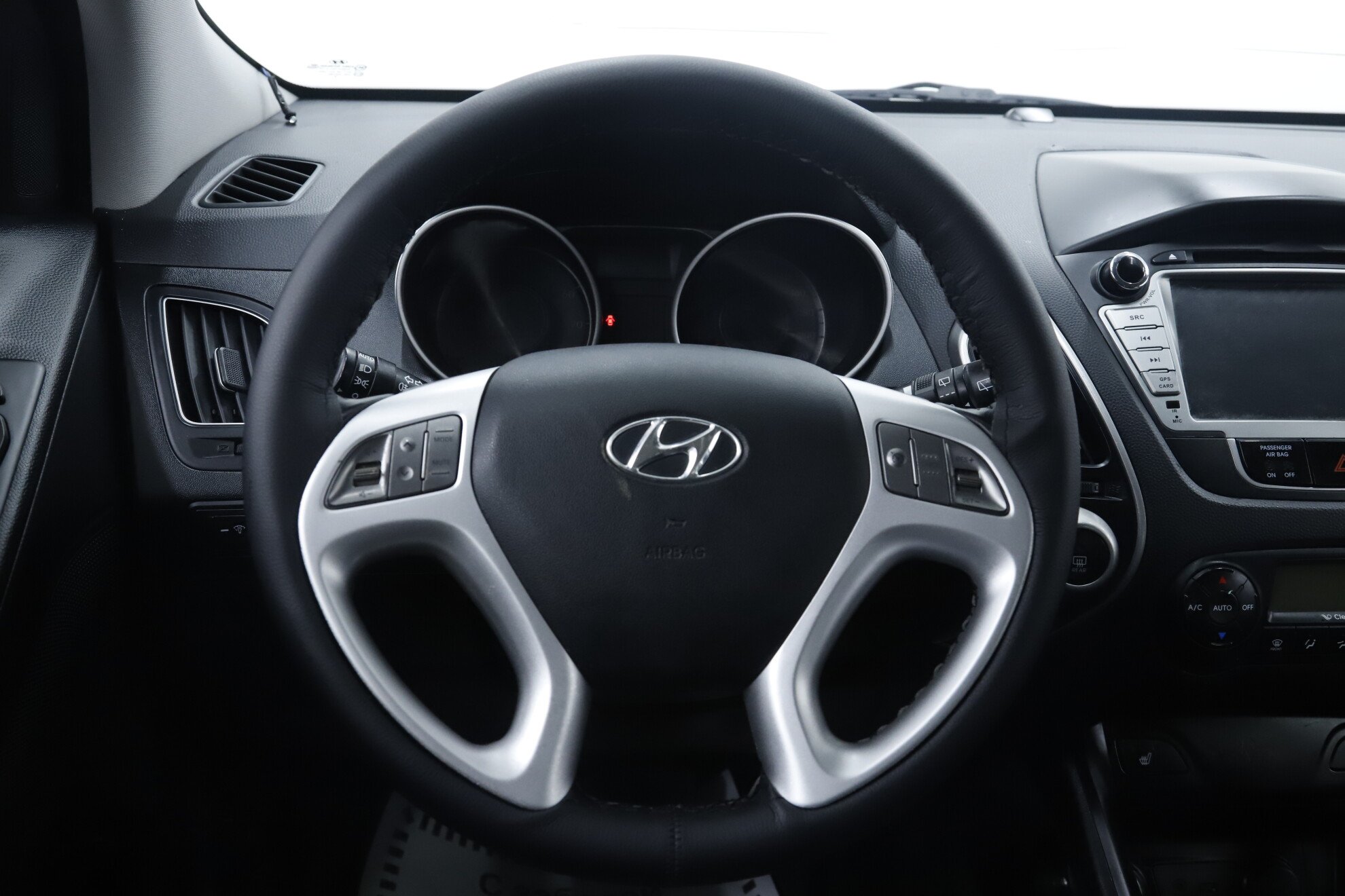 Hyundai ix35, I Рестайлинг, 2015 фото 12
