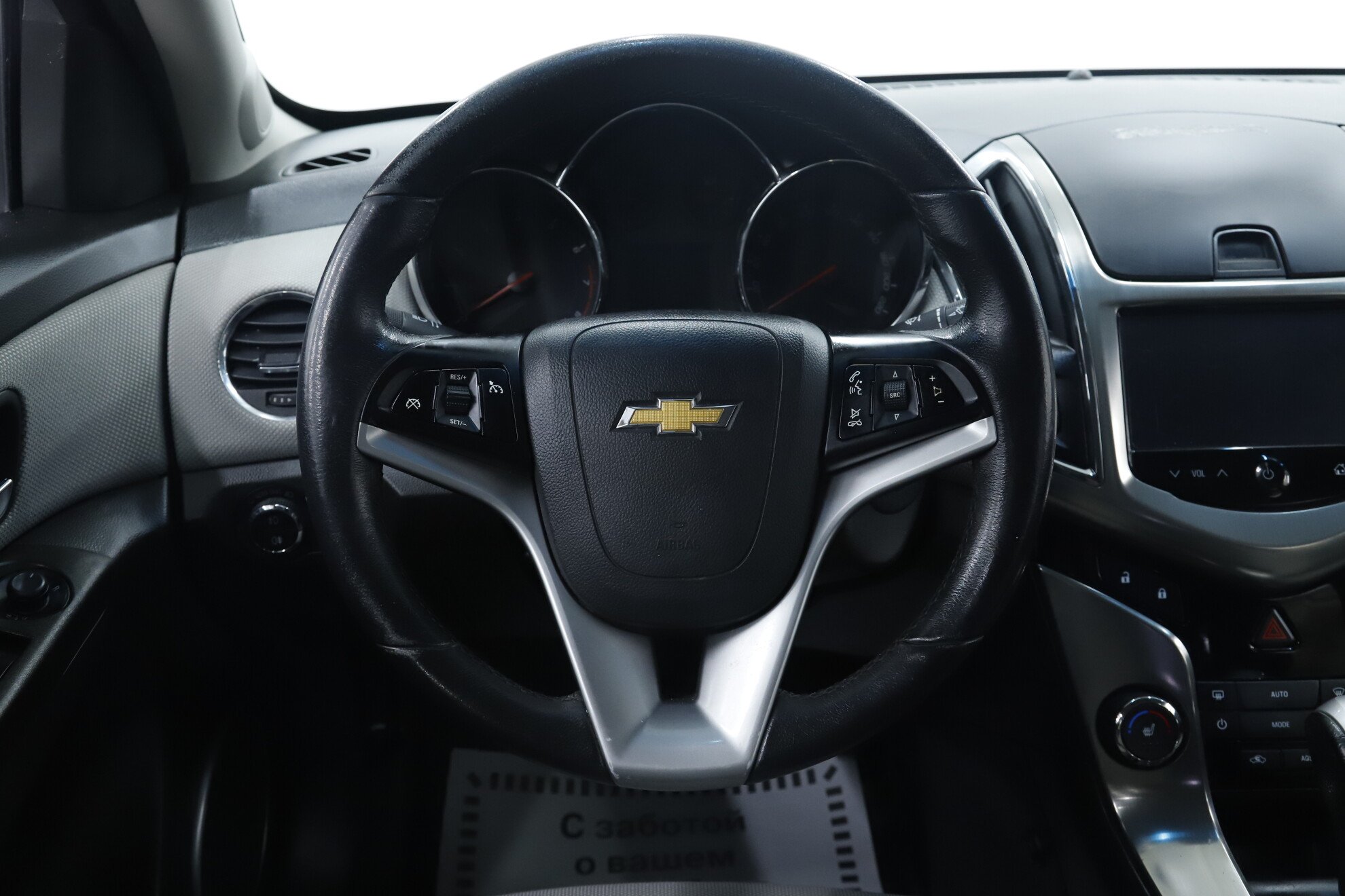 Chevrolet Cruze, I Рестайлинг, 2015 фото 11