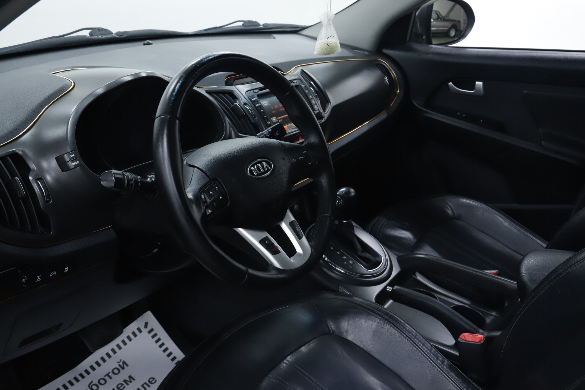 Kia Sportage, III, 2010 фото 9