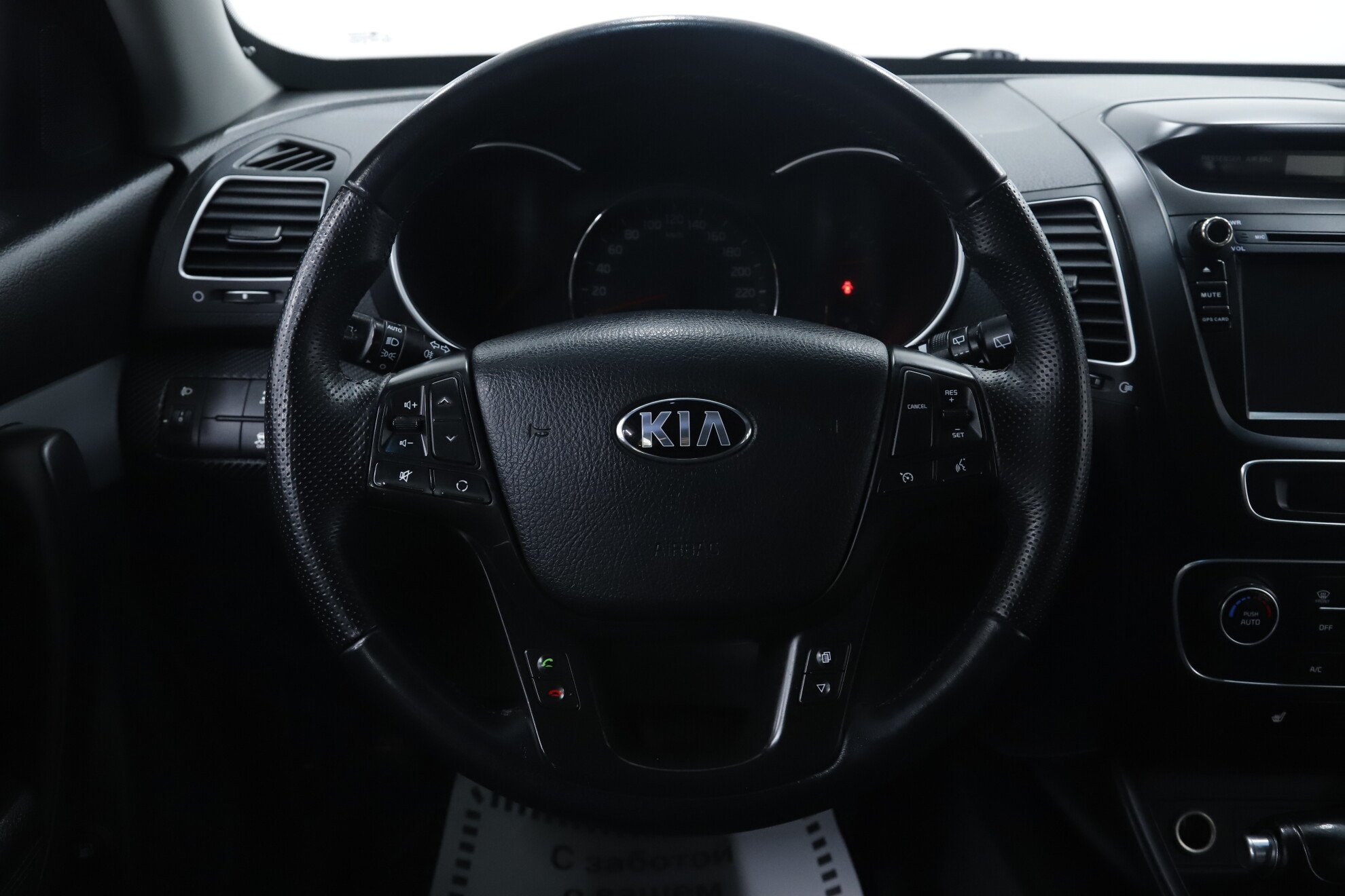 Kia Sorento, II Рестайлинг, 2013 фото 12