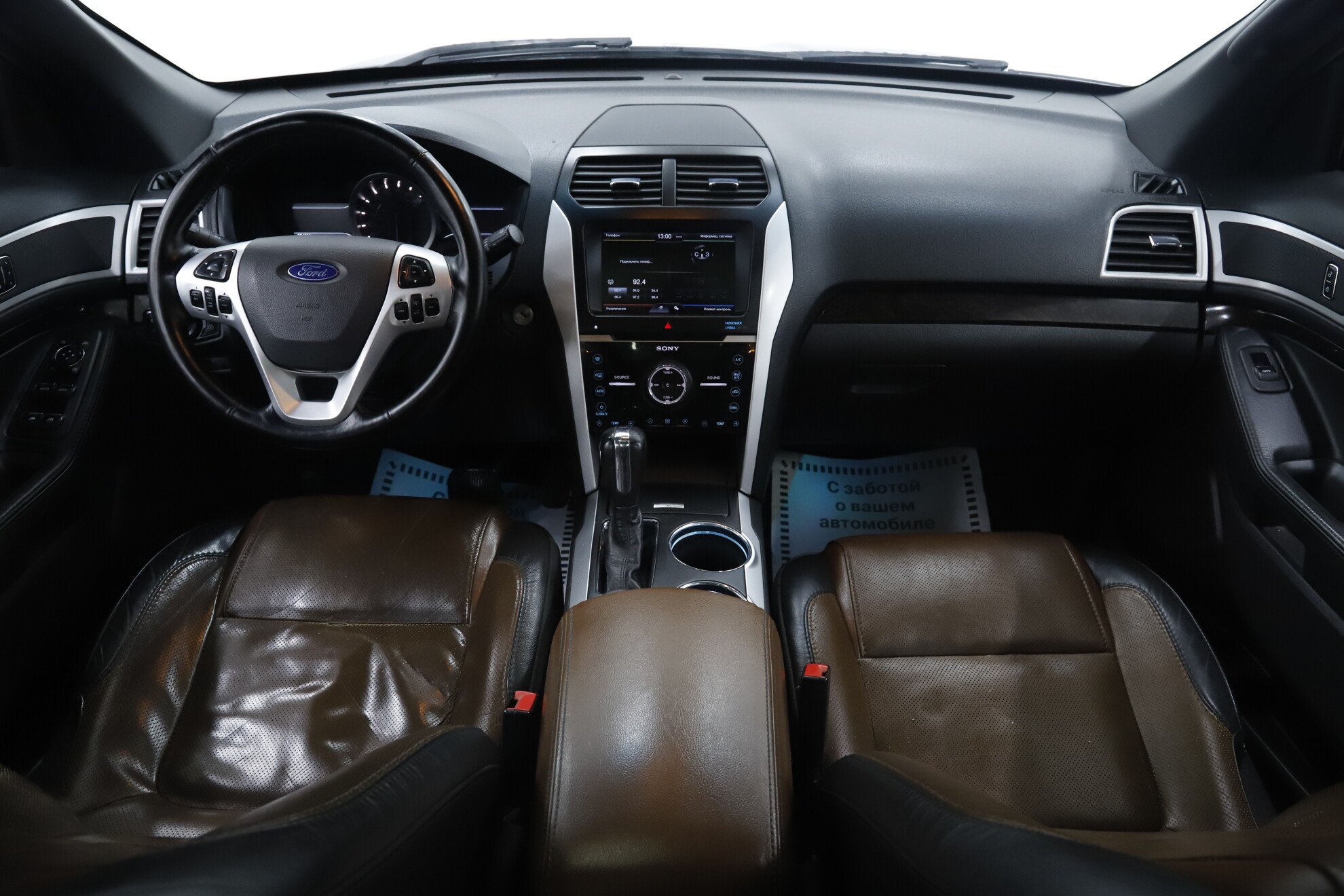 Ford Explorer, V, 2012 фото 10