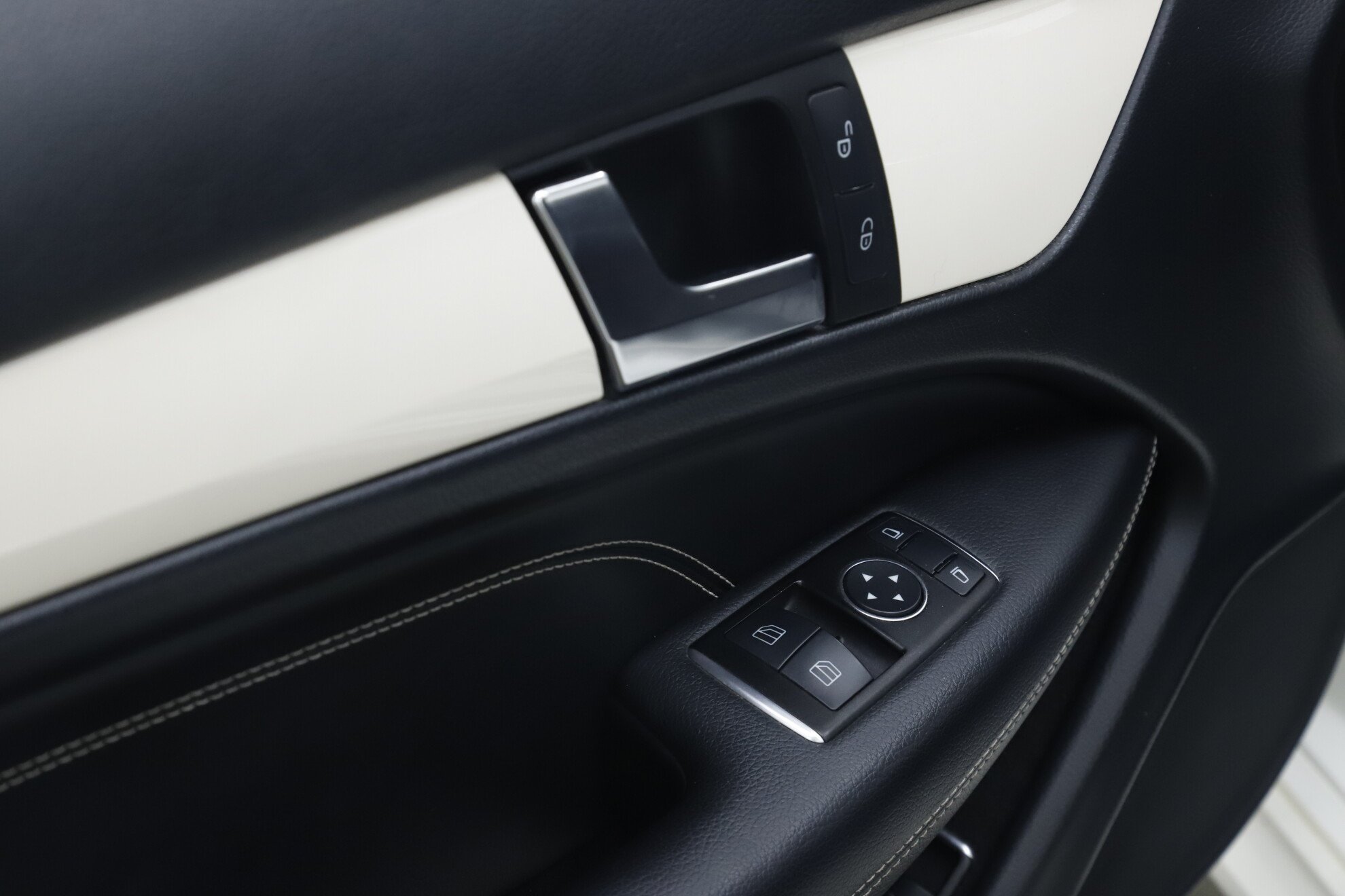 Mercedes-Benz C-Класс, III (W204) Рестайлинг, 2011 фото 11