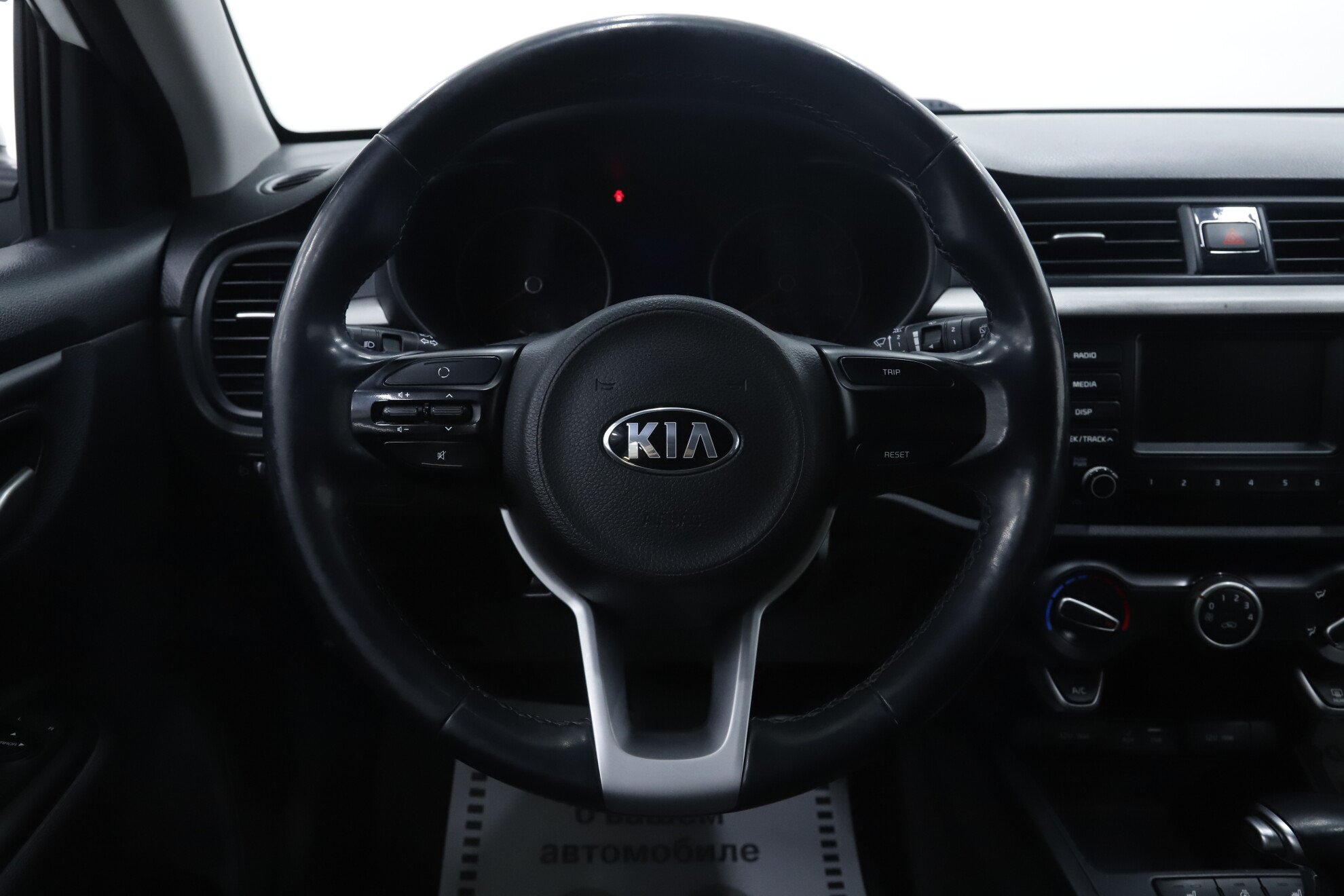 Kia Rio, IV, 2018 фото 10