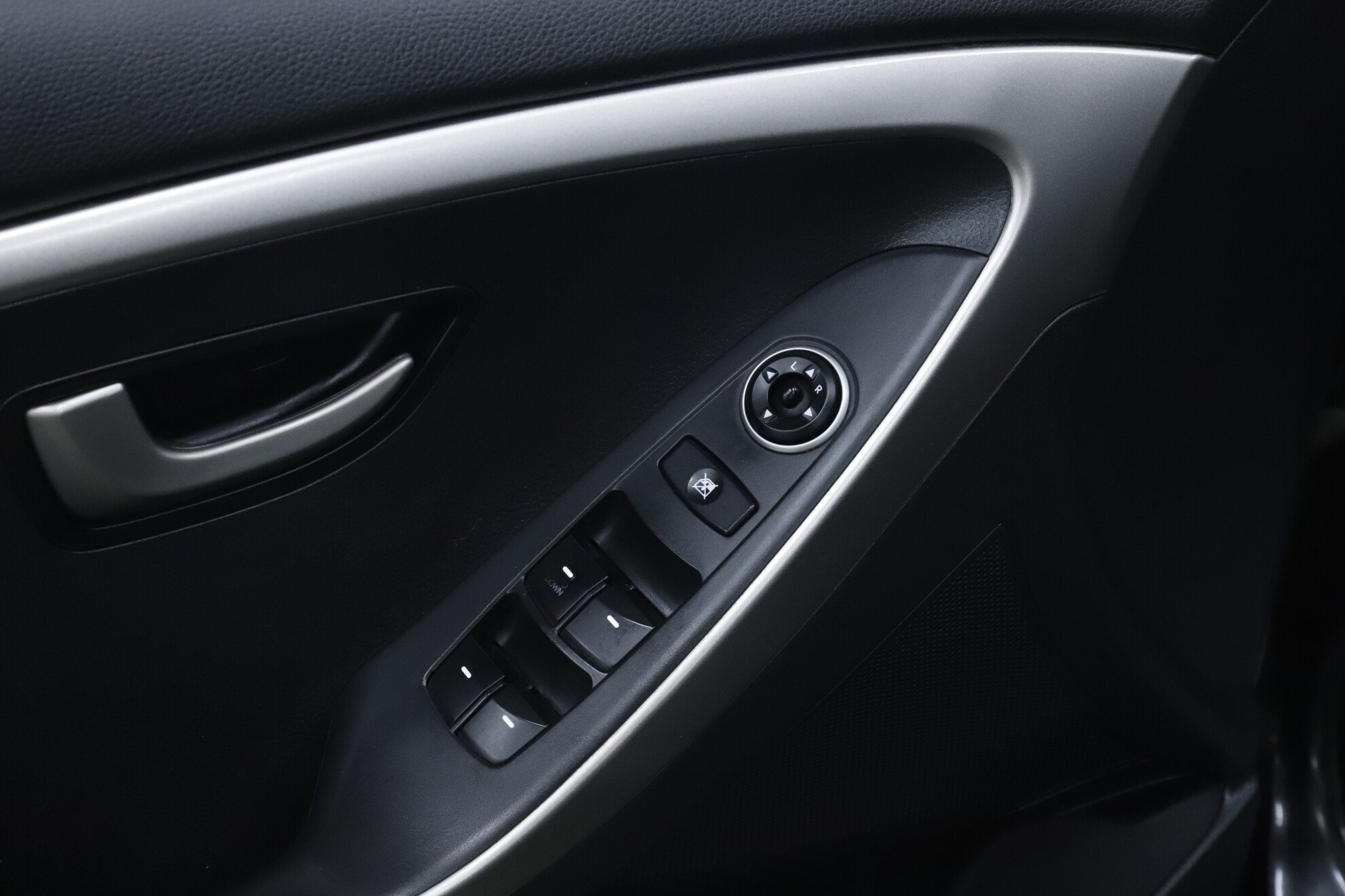 Hyundai i30, II, 2012 фото 10