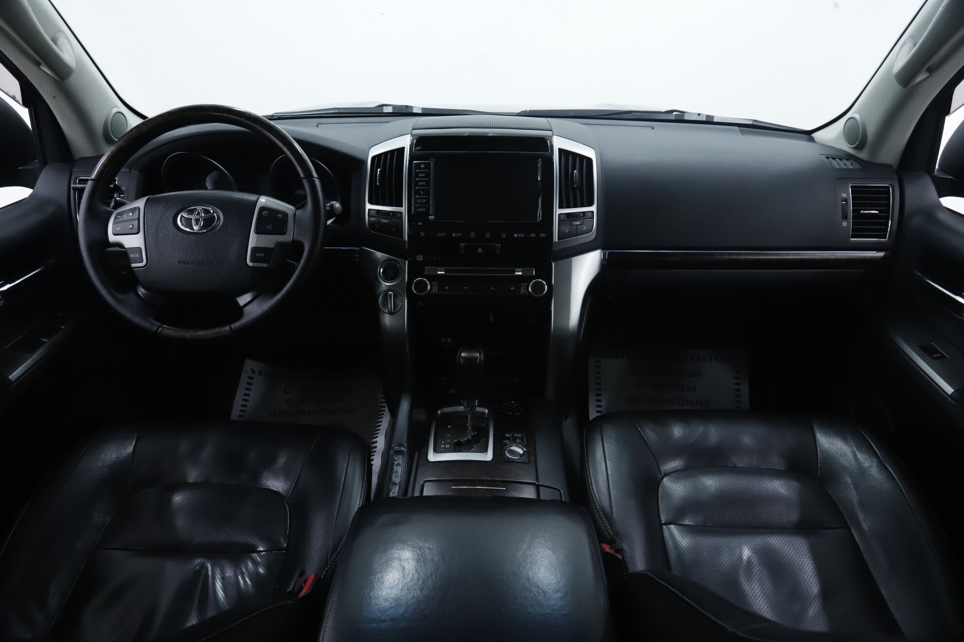 Toyota Land Cruiser, 200 Series Рестайлинг 1, 2012 фото 10