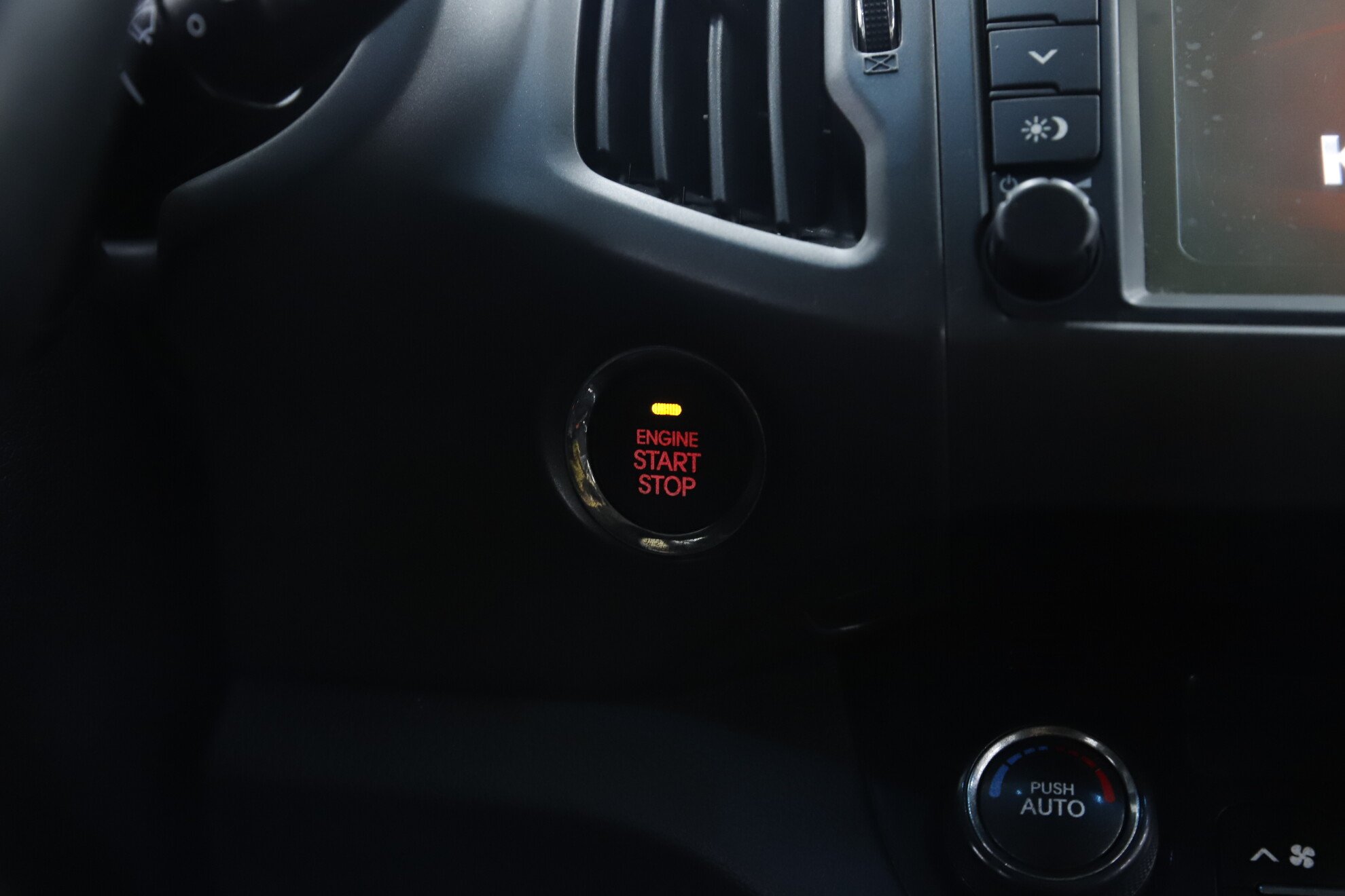 Kia Sportage, III, 2011 фото 12