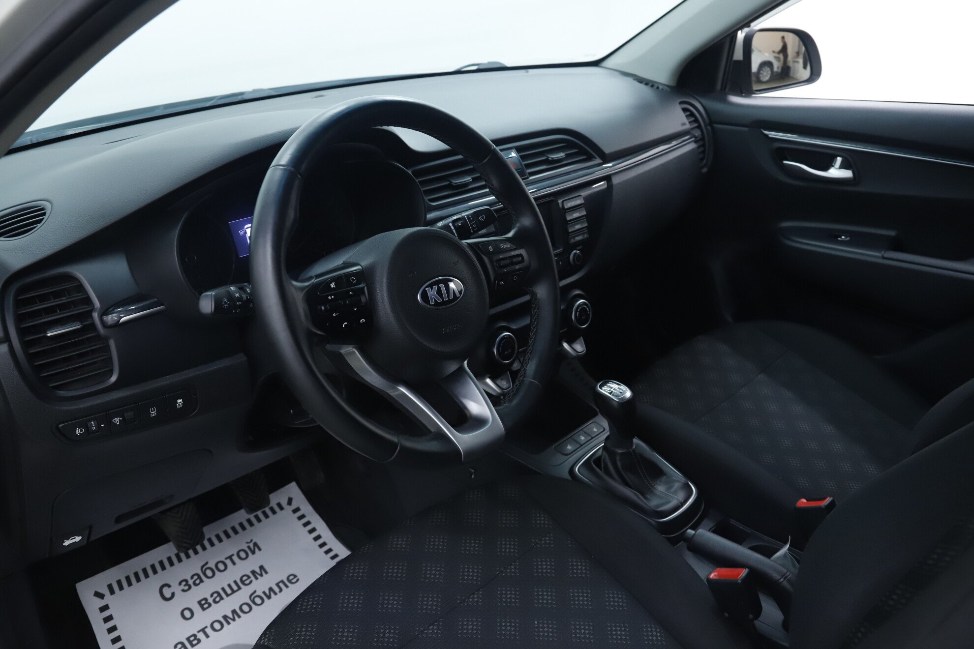 Kia Rio, IV, 2017 фото 4