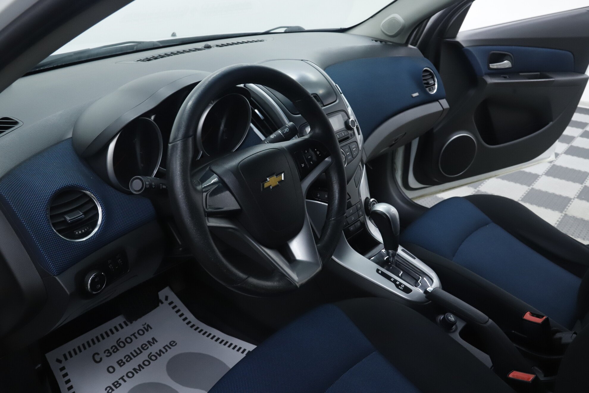 Chevrolet Cruze, I Рестайлинг, 2013 фото 8