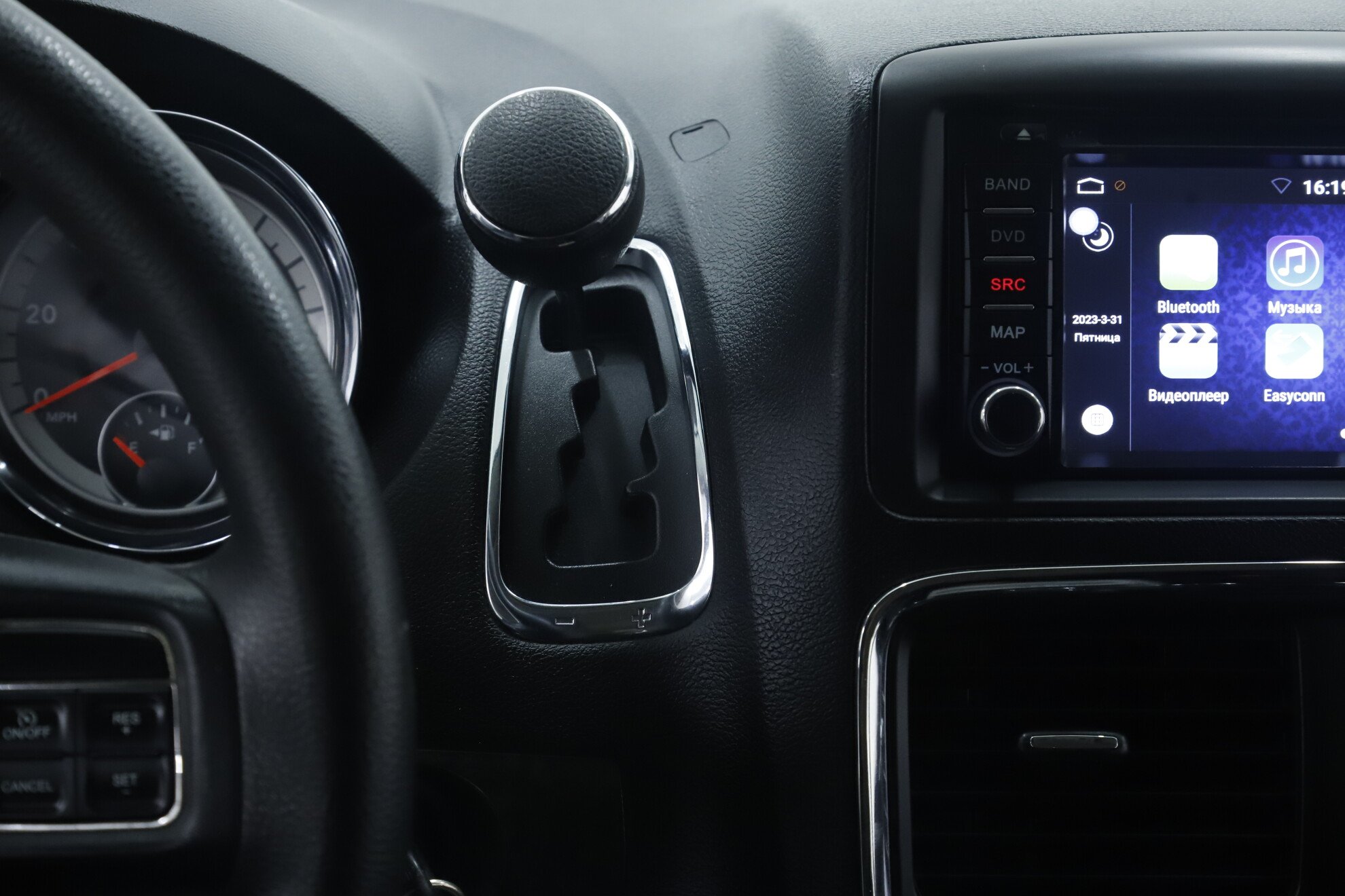 Dodge Caravan, V, 2010 фото 13