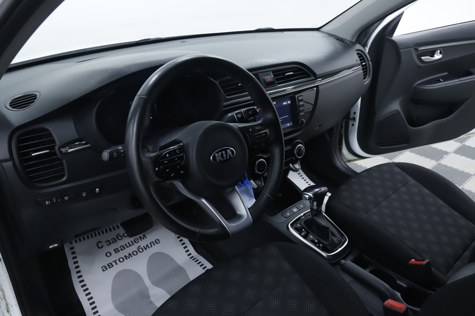 Kia Rio, IV, 2020 фото 7