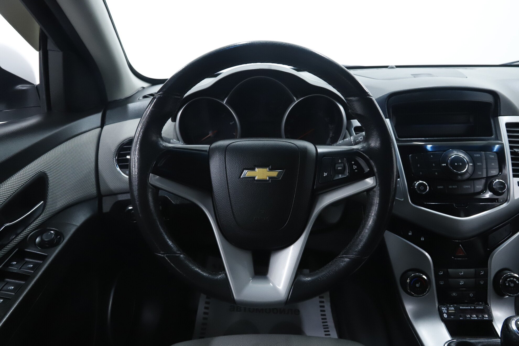 Chevrolet Cruze, I Рестайлинг, 2012 фото 11