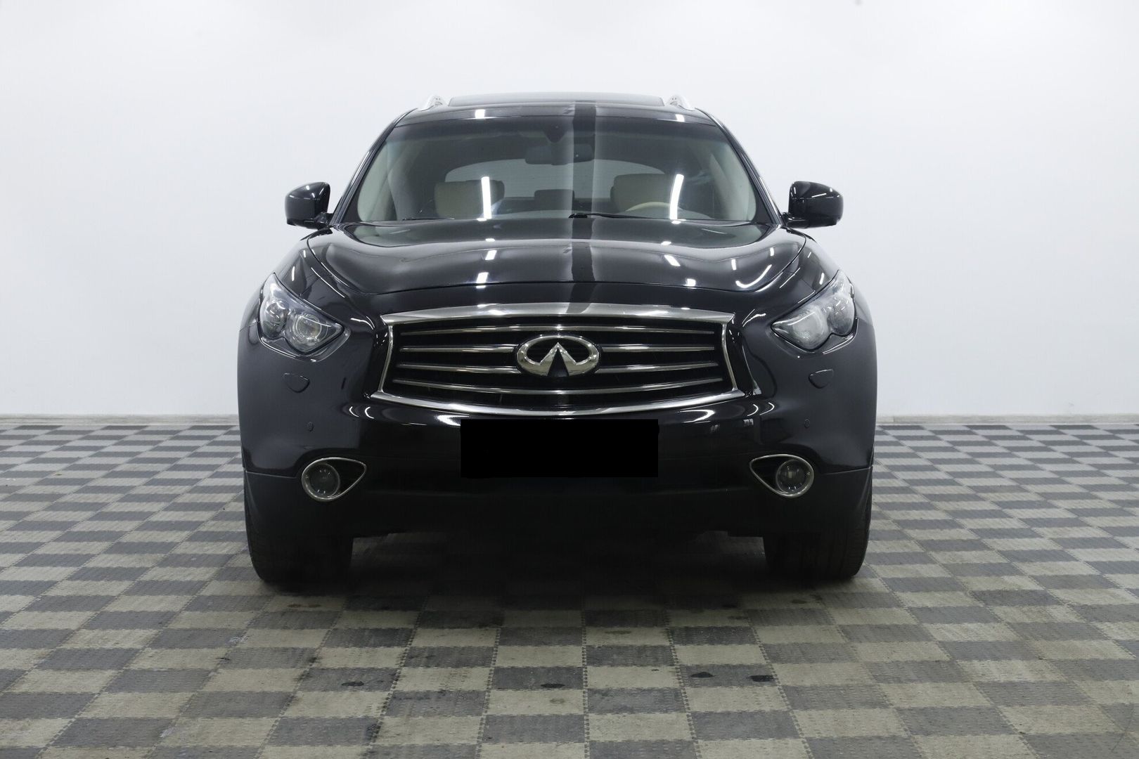 Infiniti QX70, 2013