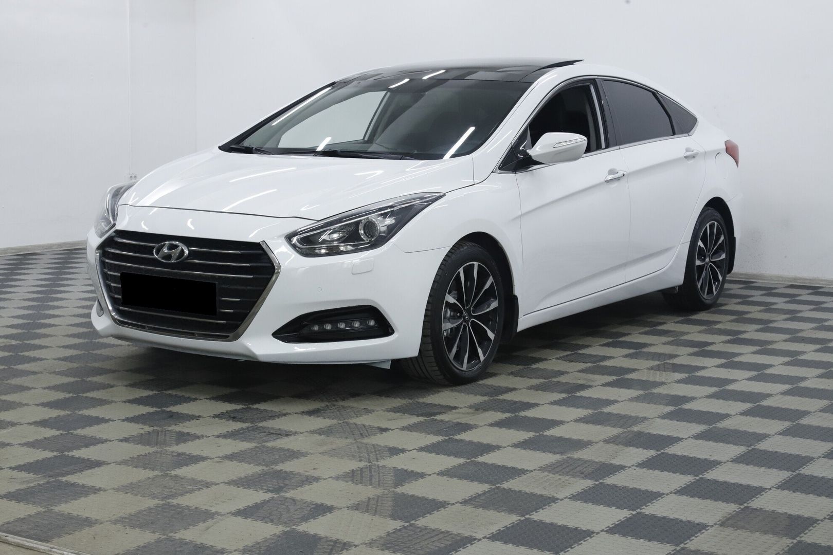 Hyundai i40, I Рестайлинг, 2015 фото 4