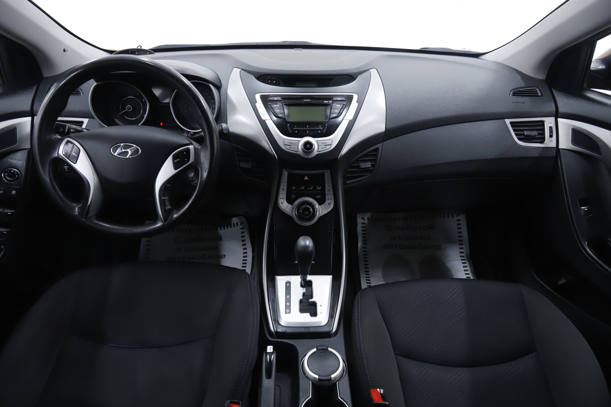 Hyundai Elantra, V (MD), 2011 фото 9