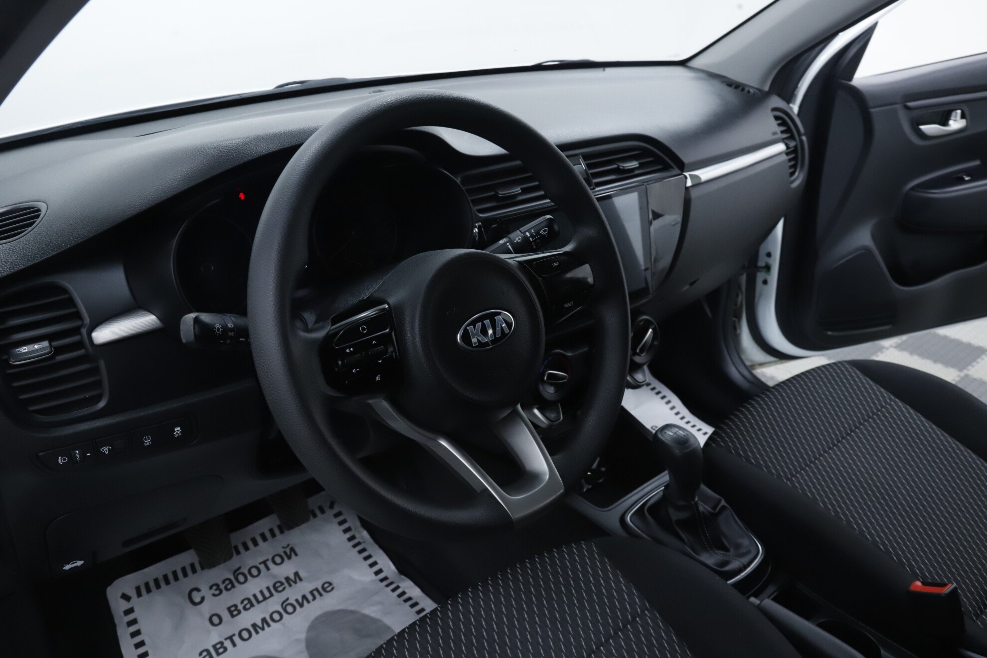 Kia Rio, IV, 2020 фото 7