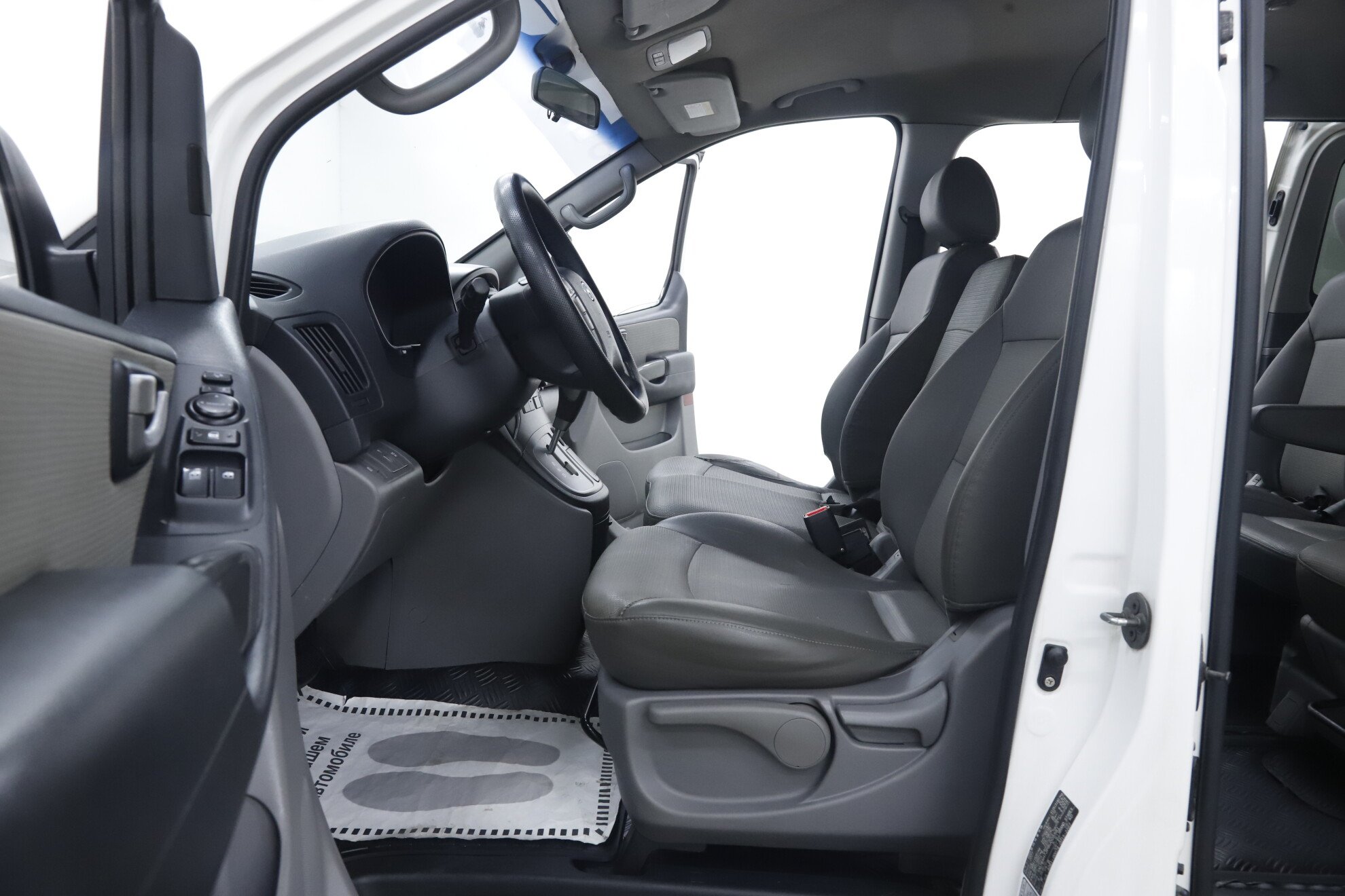 Hyundai Grand Starex, I, 2008 фото 7