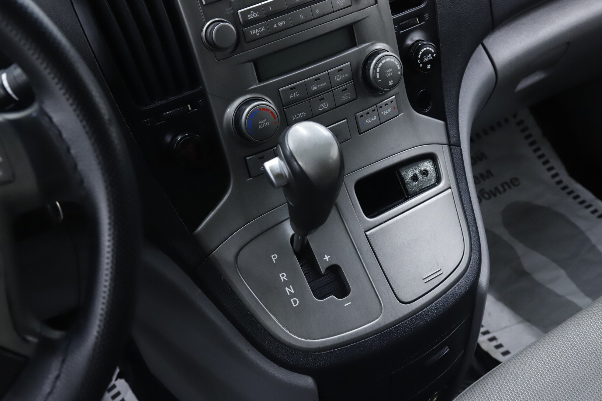 Hyundai Grand Starex, I, 2008 фото 13