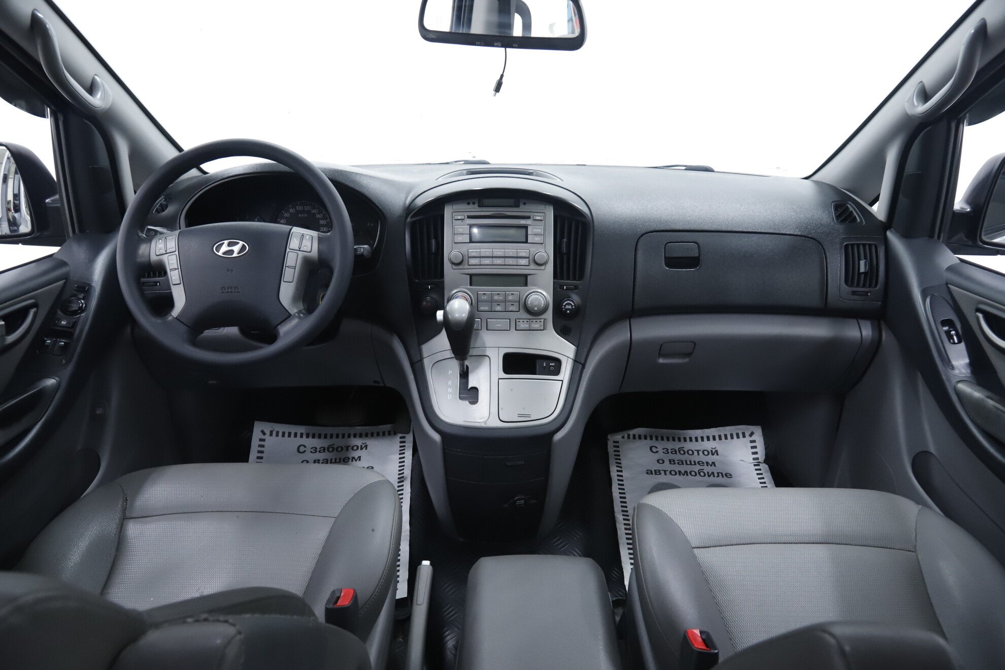 Hyundai Grand Starex, I, 2015 фото 11