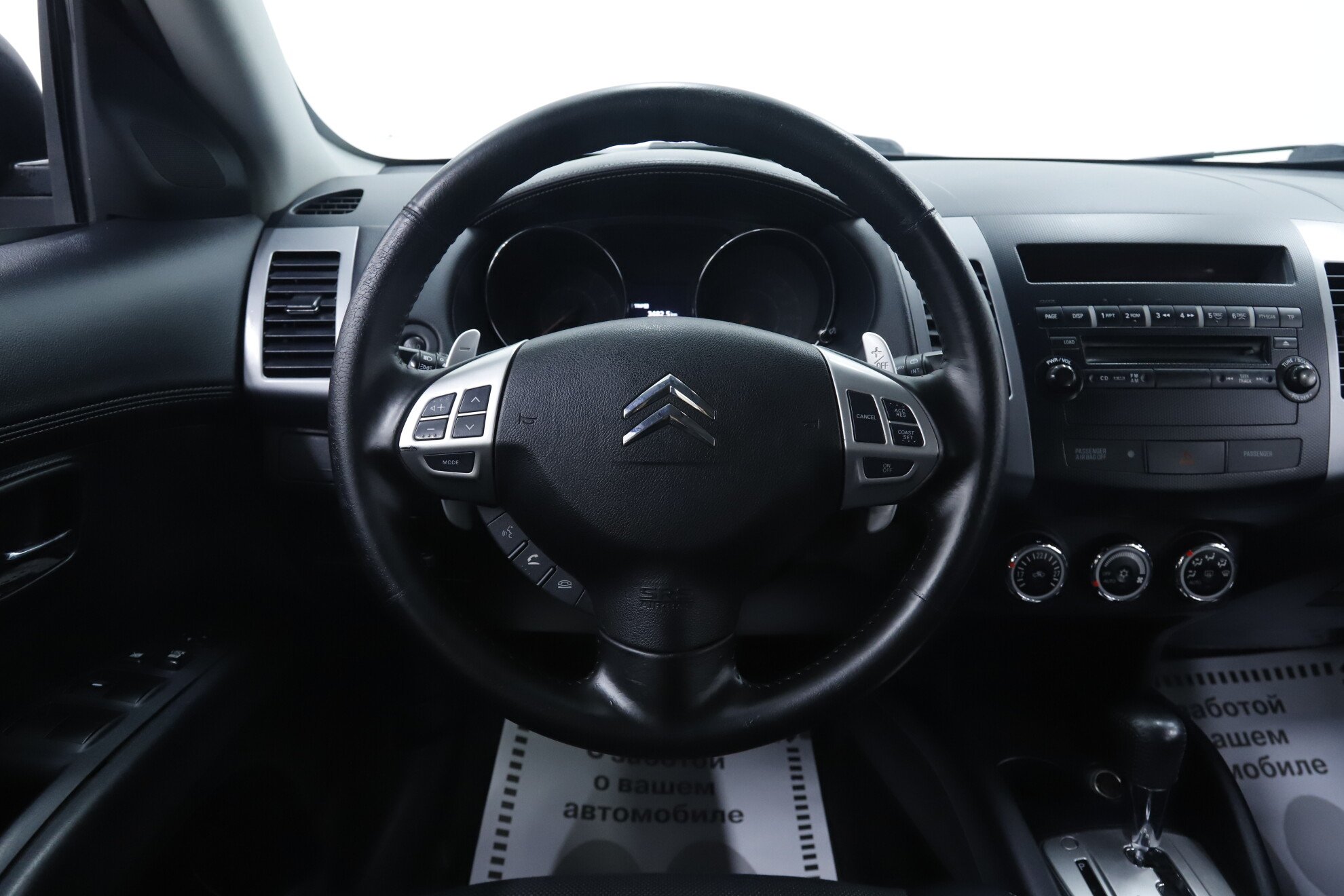 Citroen C-Crosser, 2010 фото 11