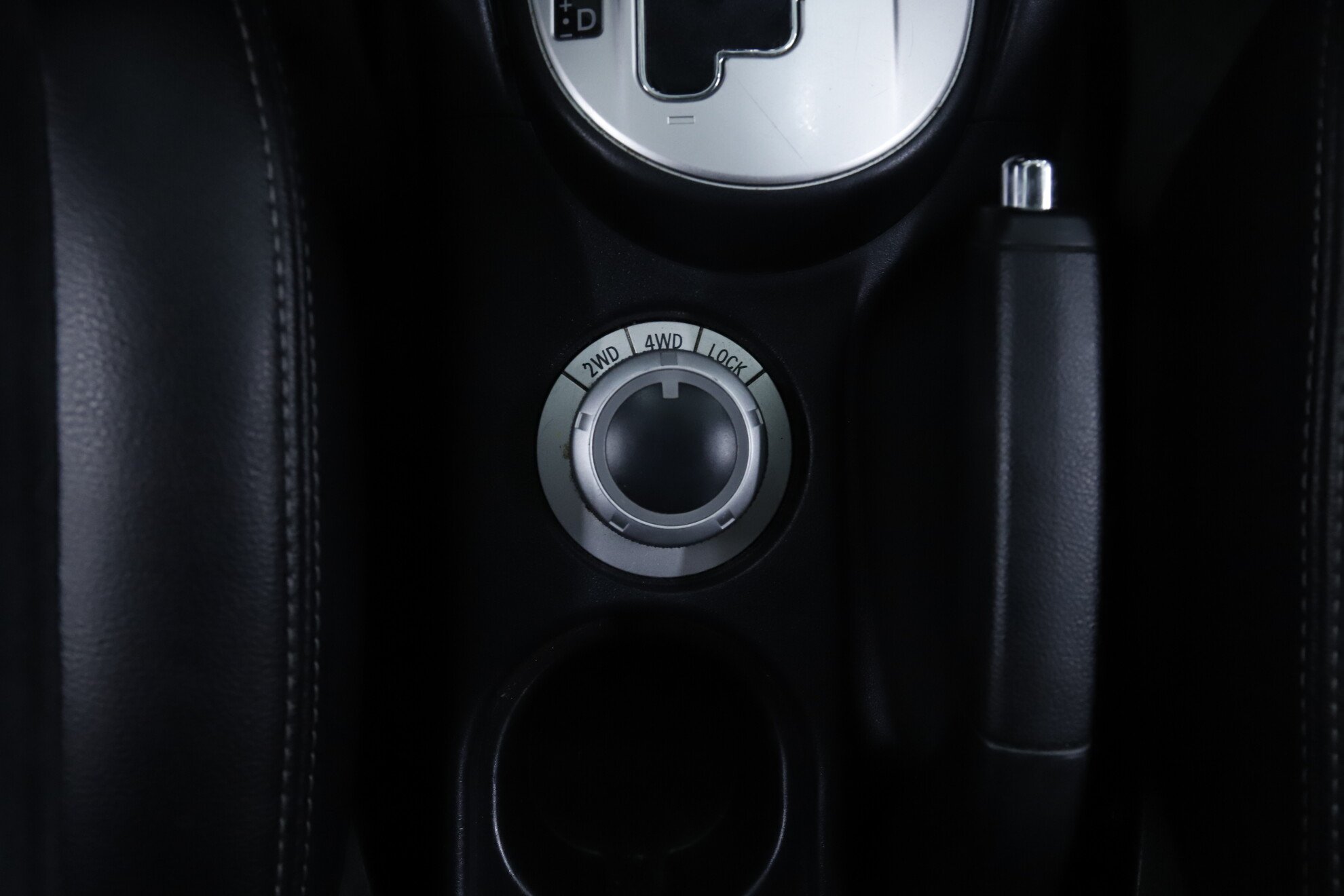 Citroen C-Crosser, 2010 фото 14
