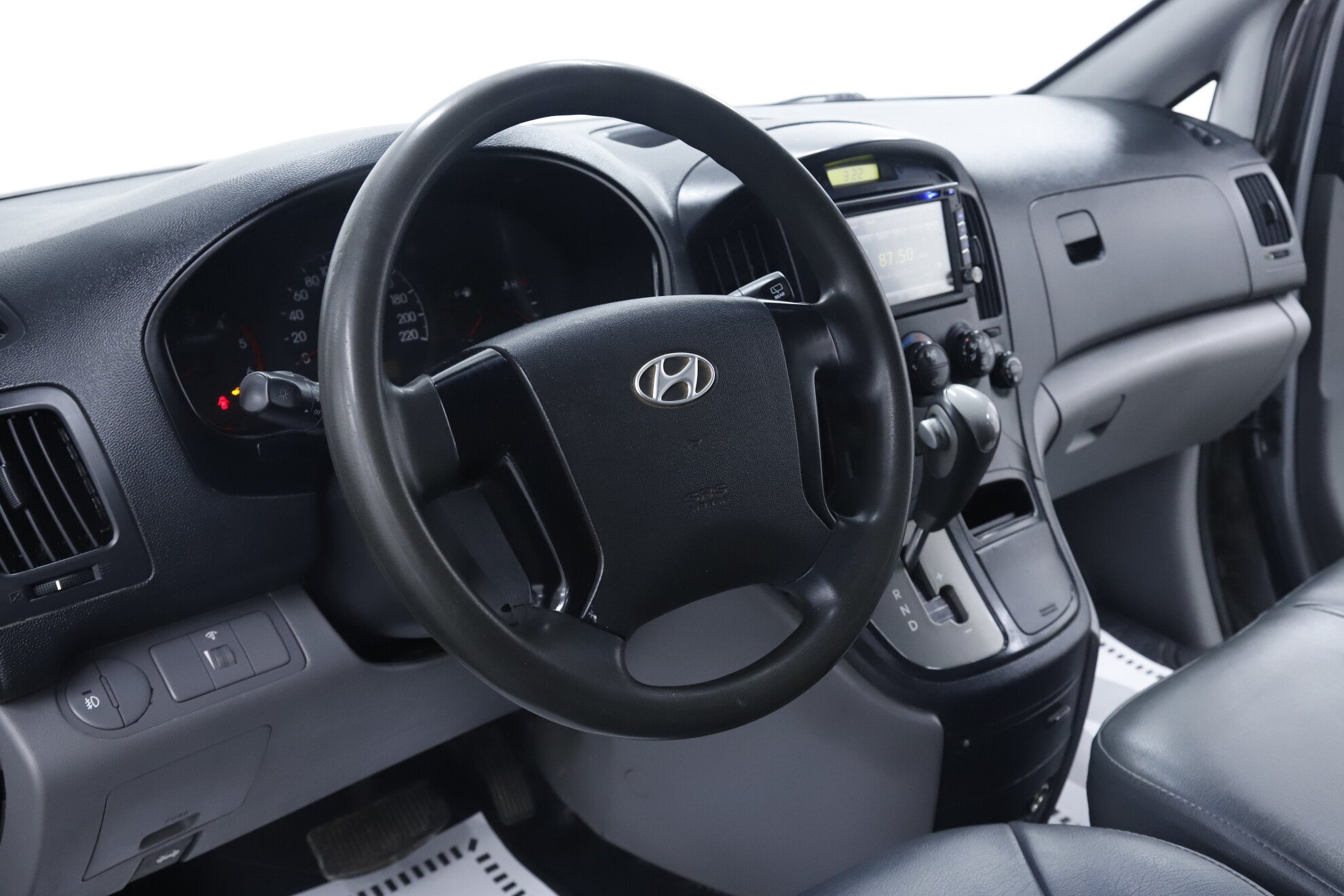 Hyundai Grand Starex, I, 2011 фото 9