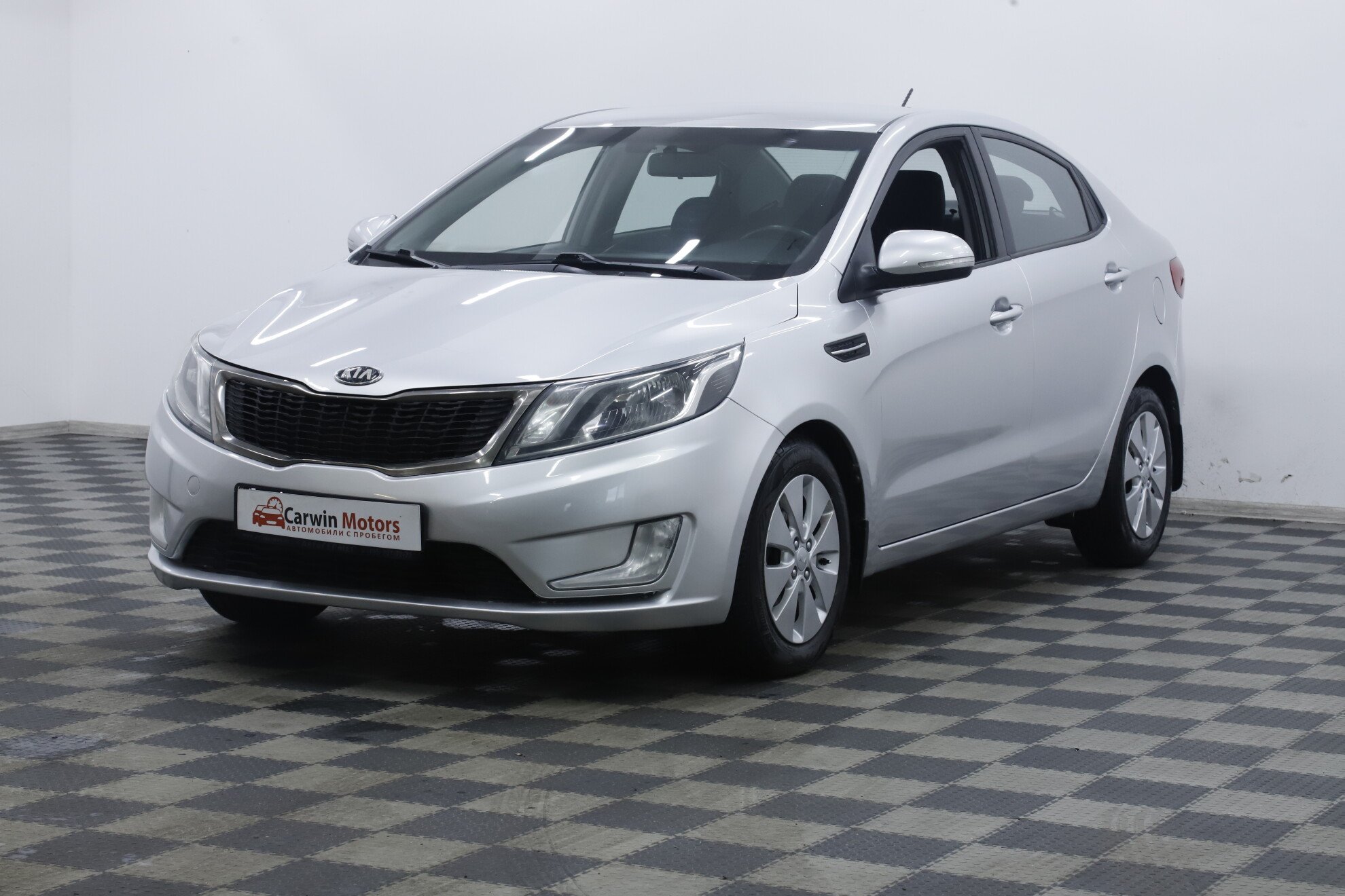 Kia Rio, III, 2013 фото 15