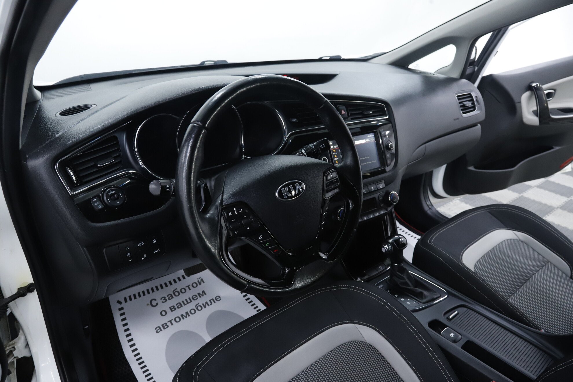 Kia Ceed, II Рестайлинг, 2018 фото 9