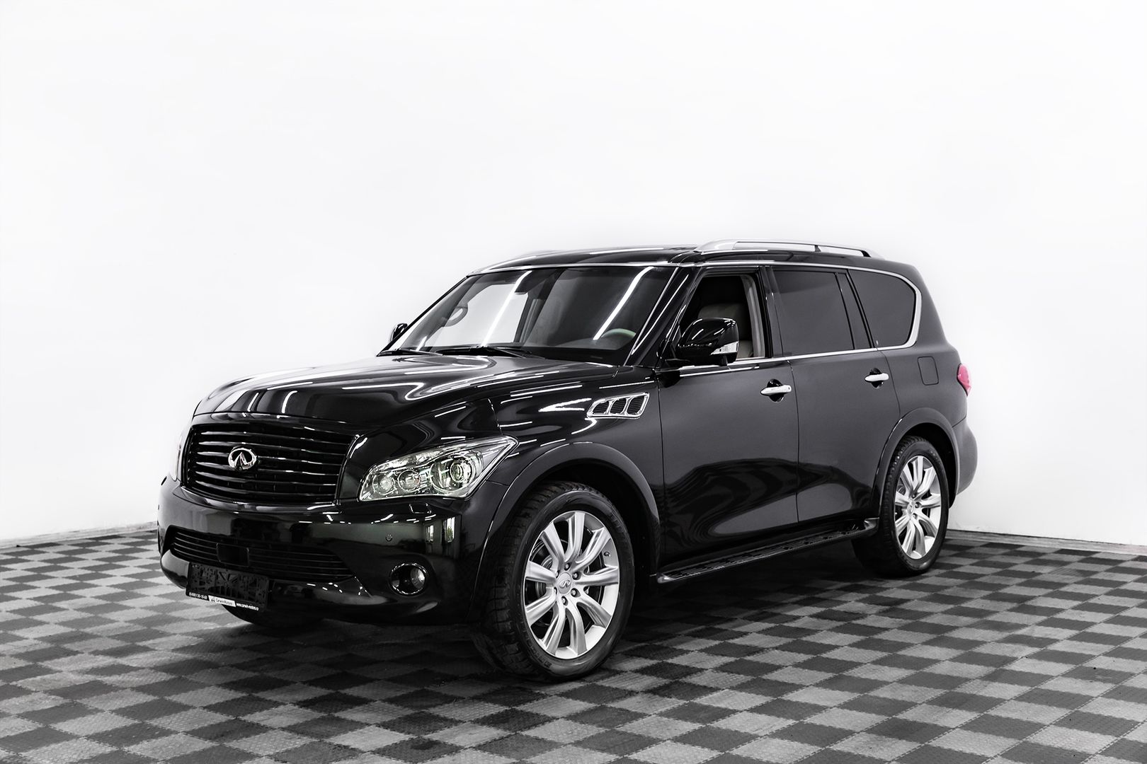 Infiniti QX56, II, 2011