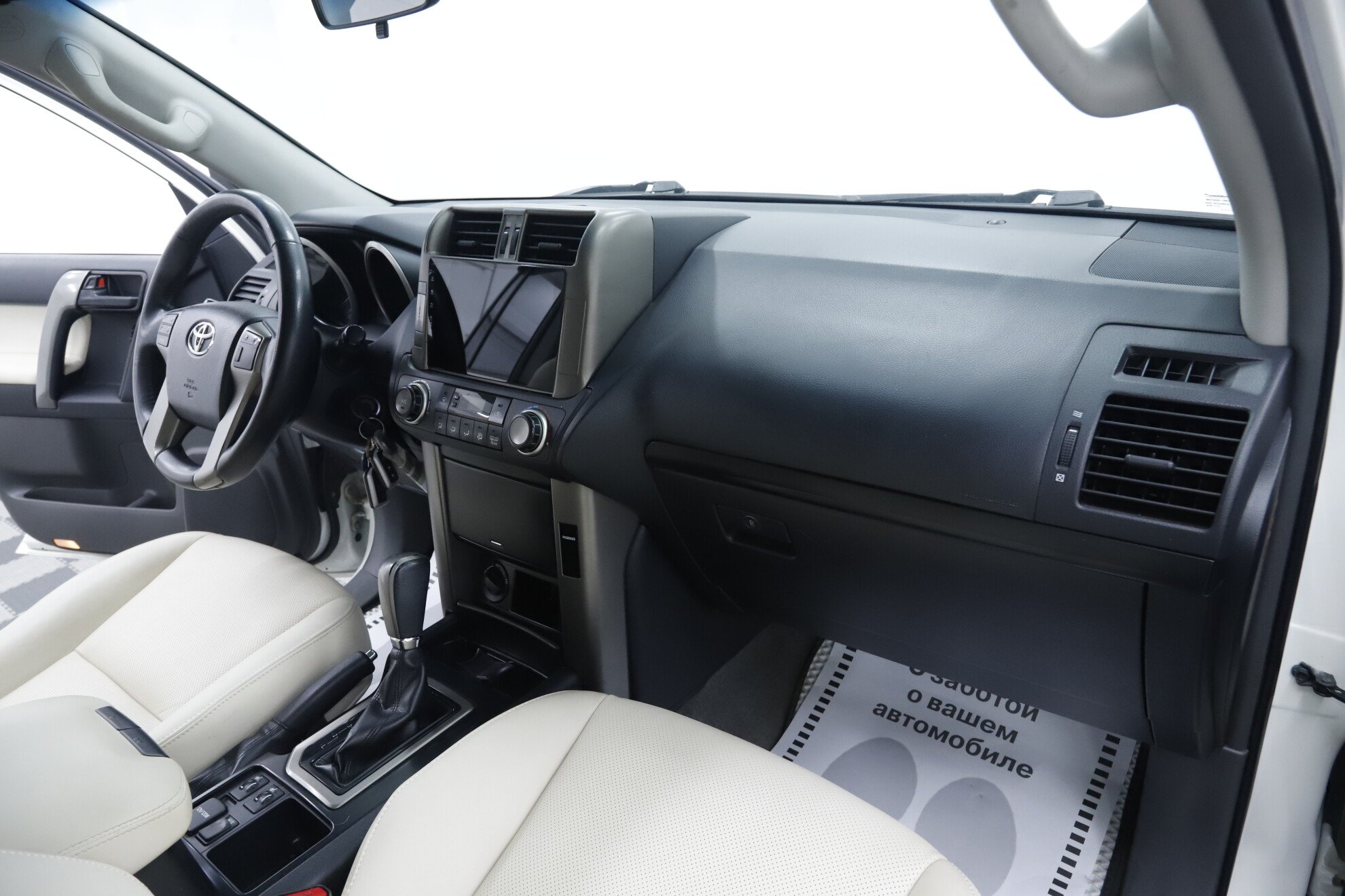 Toyota Land Cruiser Prado, 150 Series, 2011 фото 17