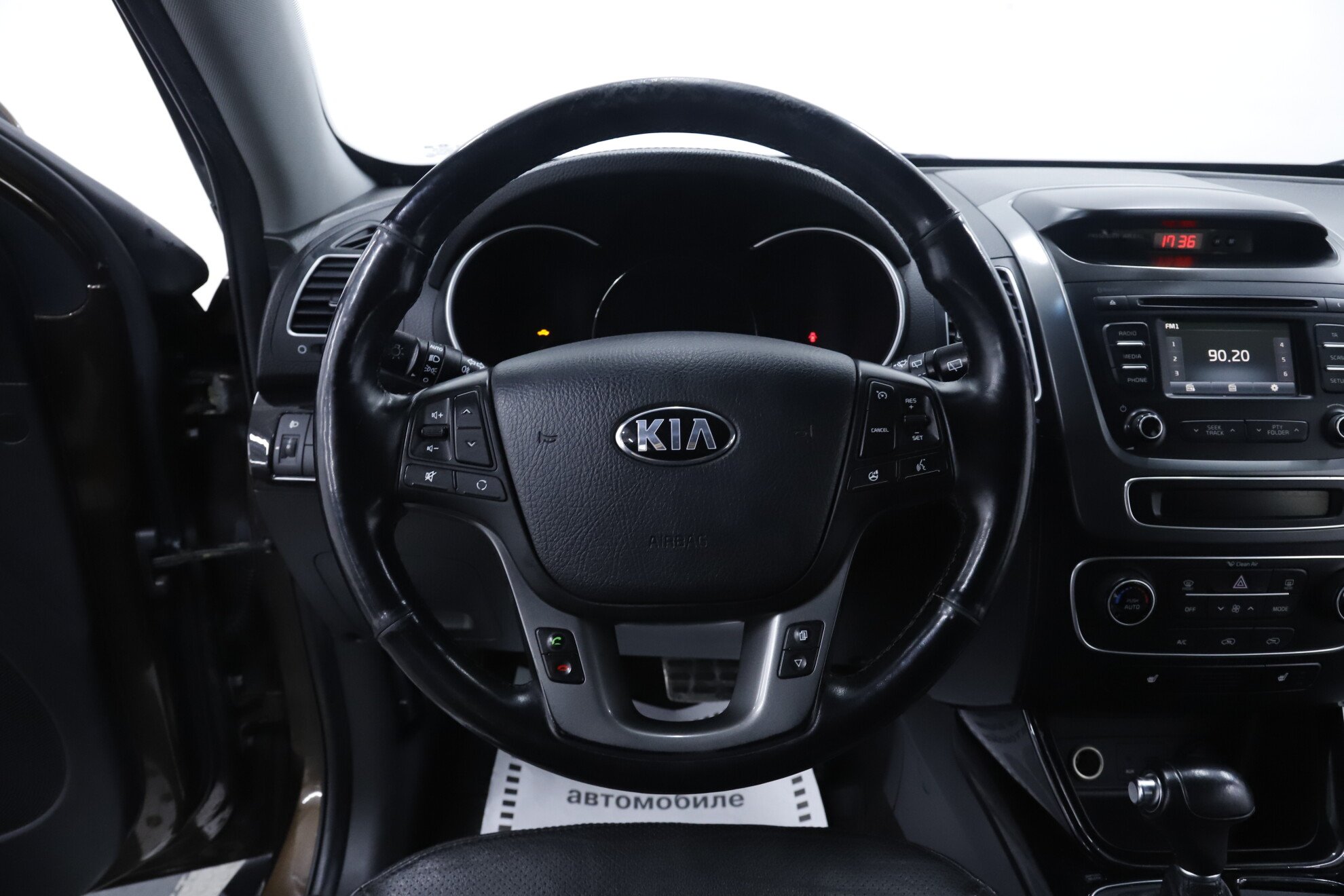 Kia Sorento, II Рестайлинг, 2014 фото 14