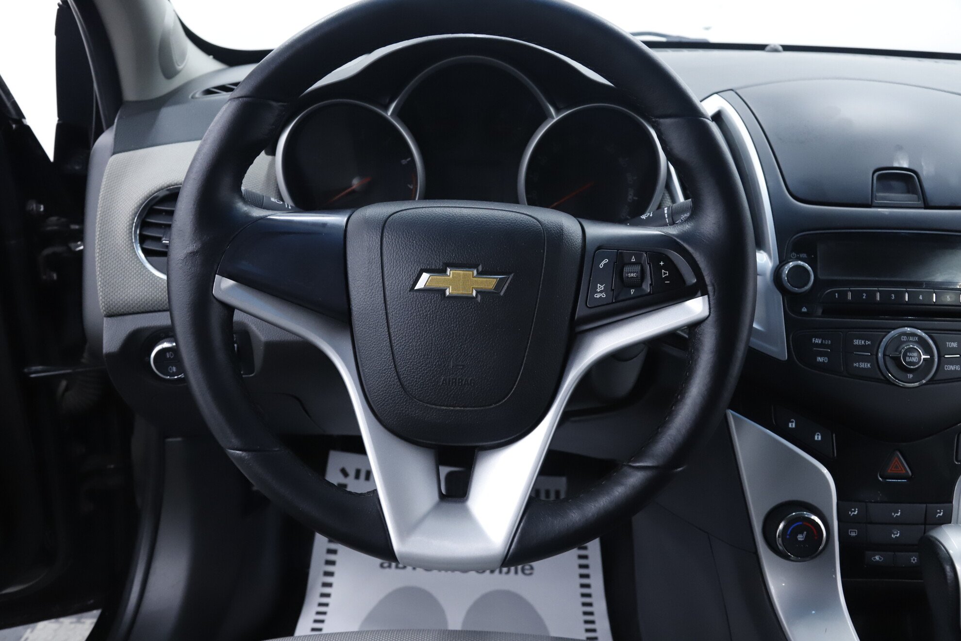 Chevrolet Cruze, I Рестайлинг, 2014 фото 11