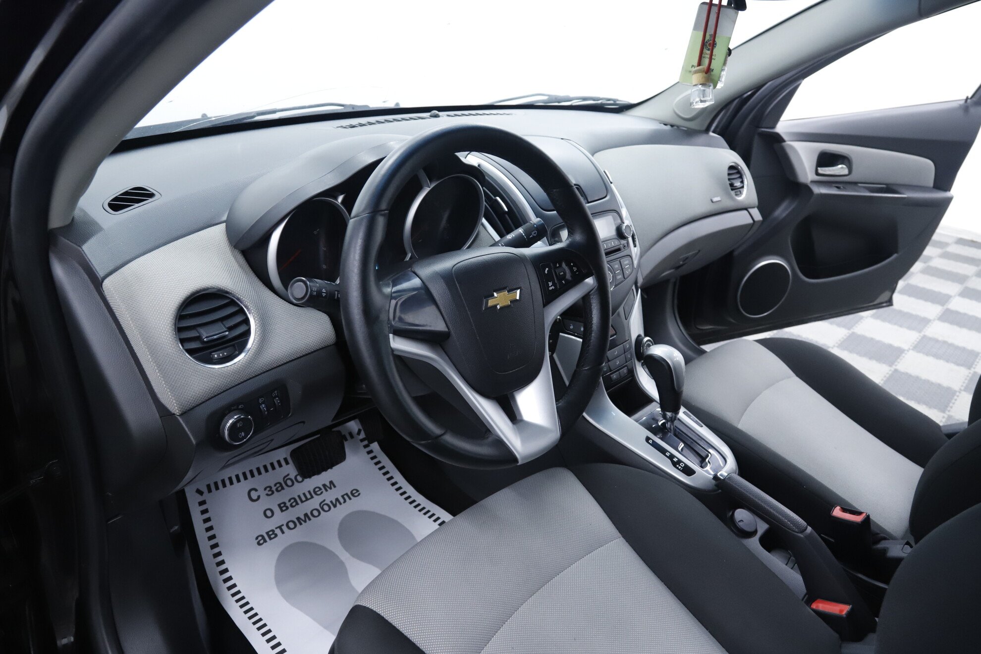 Chevrolet Cruze, I Рестайлинг, 2014 фото 8