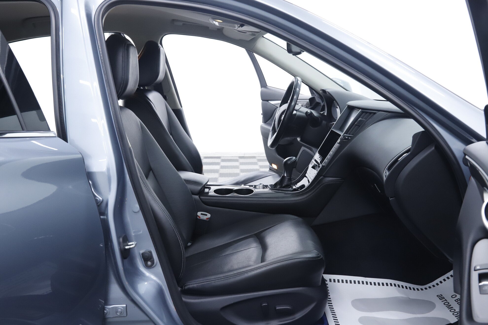 Infiniti Q50, I, 2015 фото 18