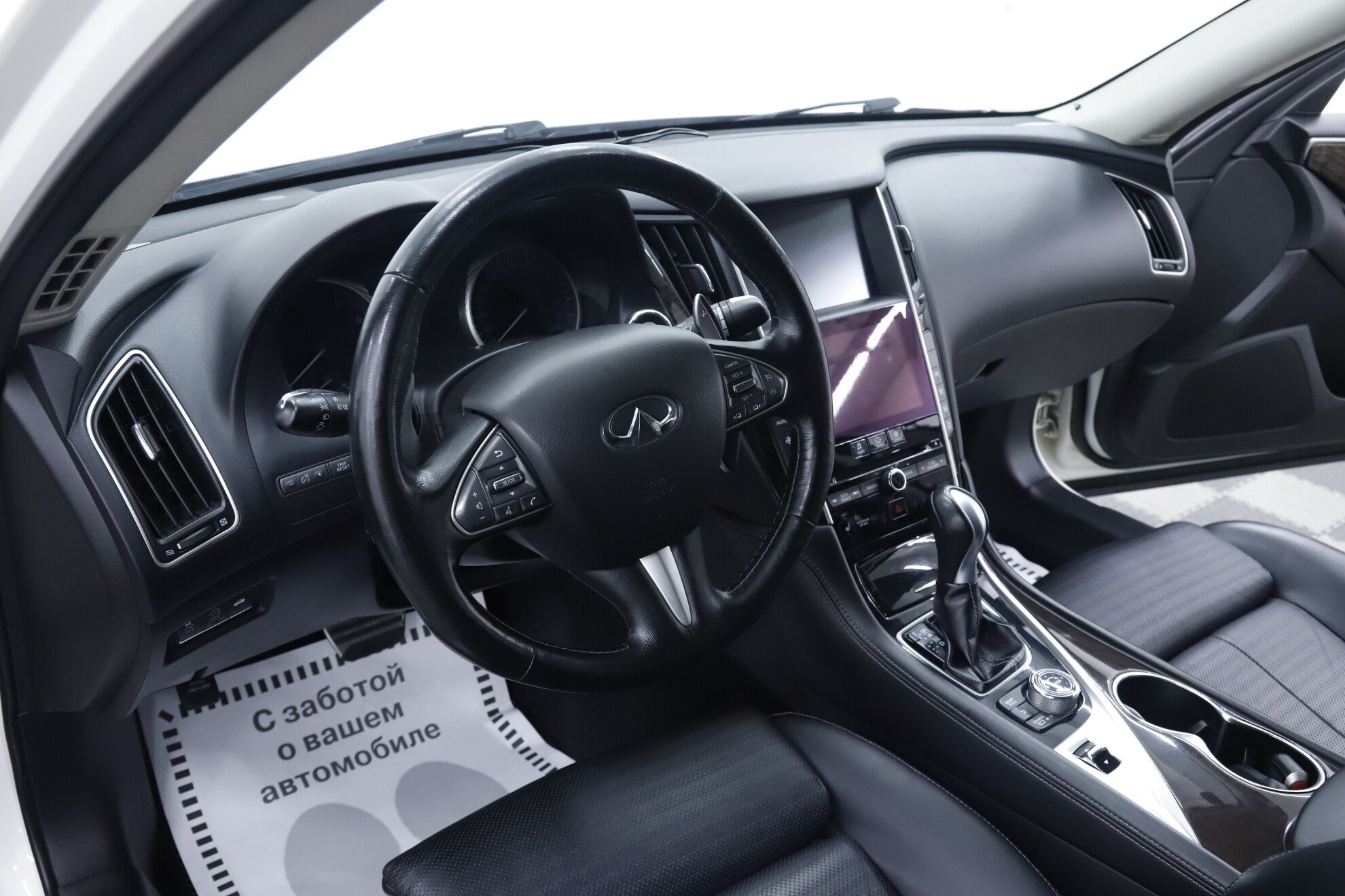 Infiniti Q50, I, 2014 фото 9