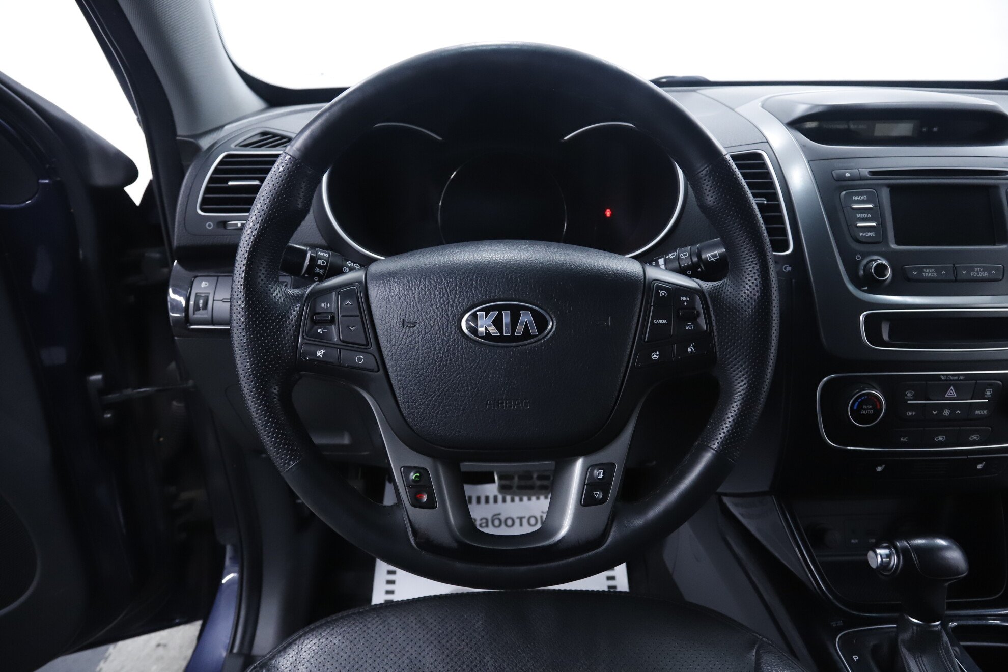 Kia Sorento, II Рестайлинг, 2015 фото 12