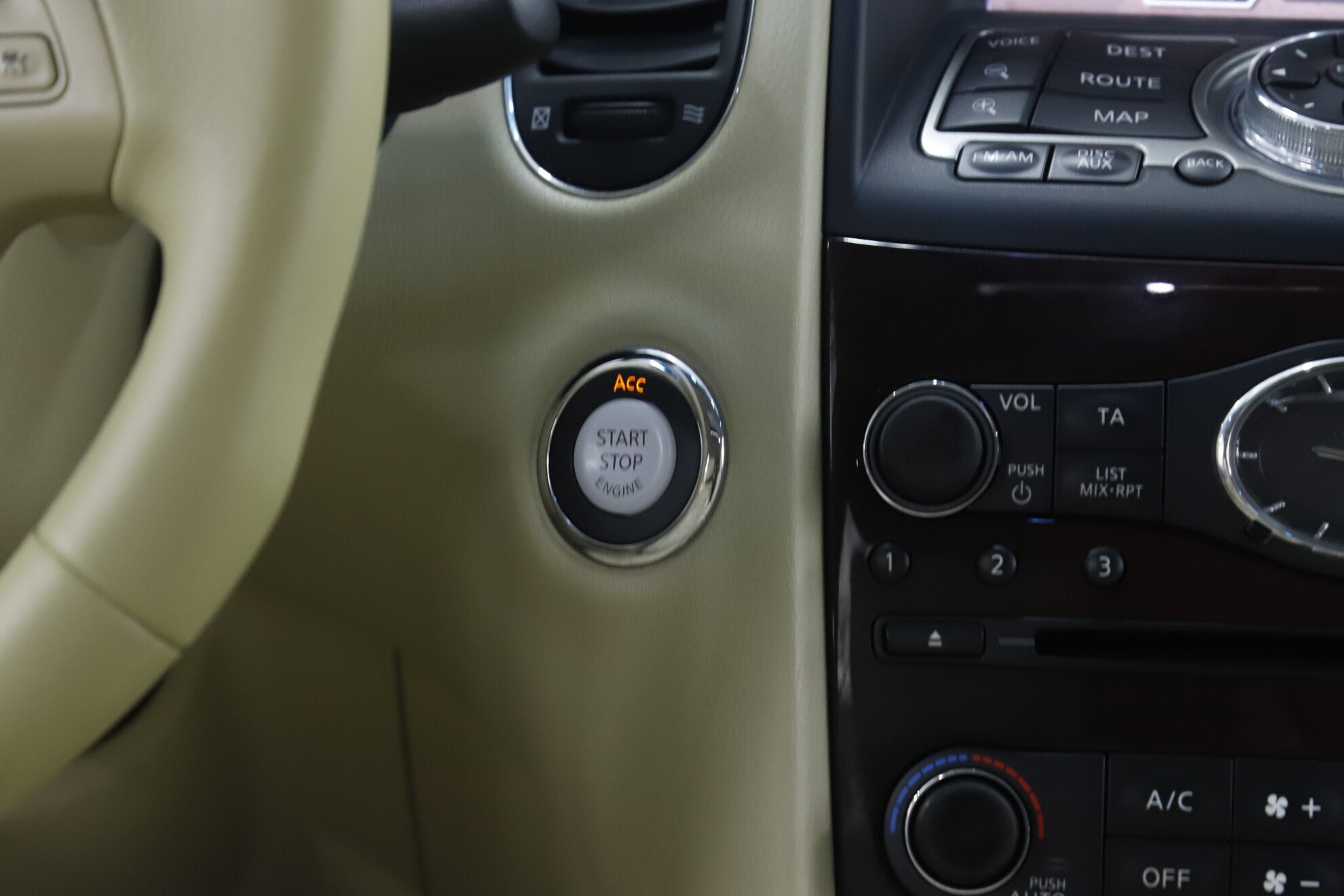 Infiniti EX, I (J50), 2012 фото 15