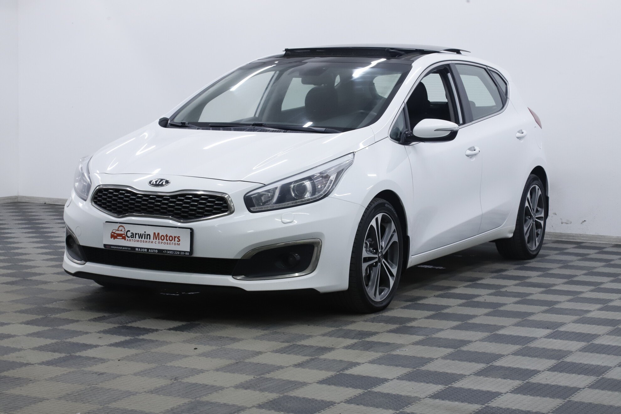 Kia Ceed, II Рестайлинг, 2017 фото 1