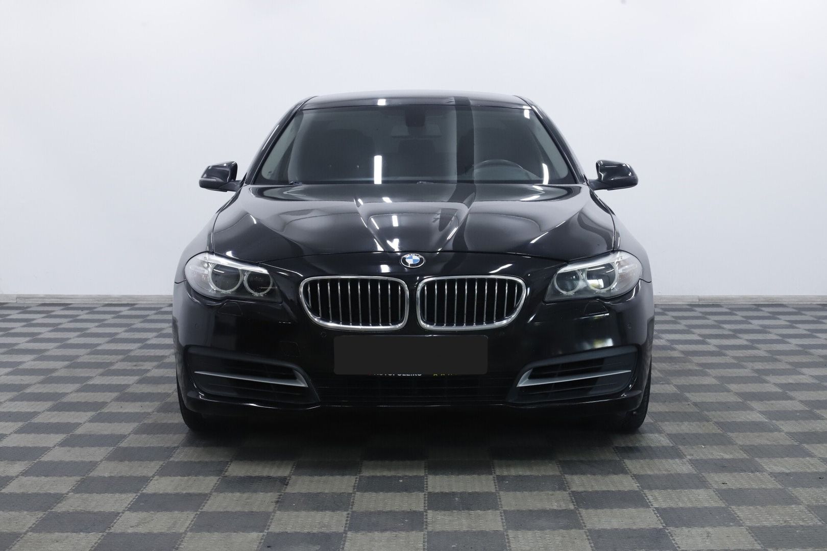 BMW 5 серии, VI (F10/F11/F07) Рестайлинг, 2013 фото 2