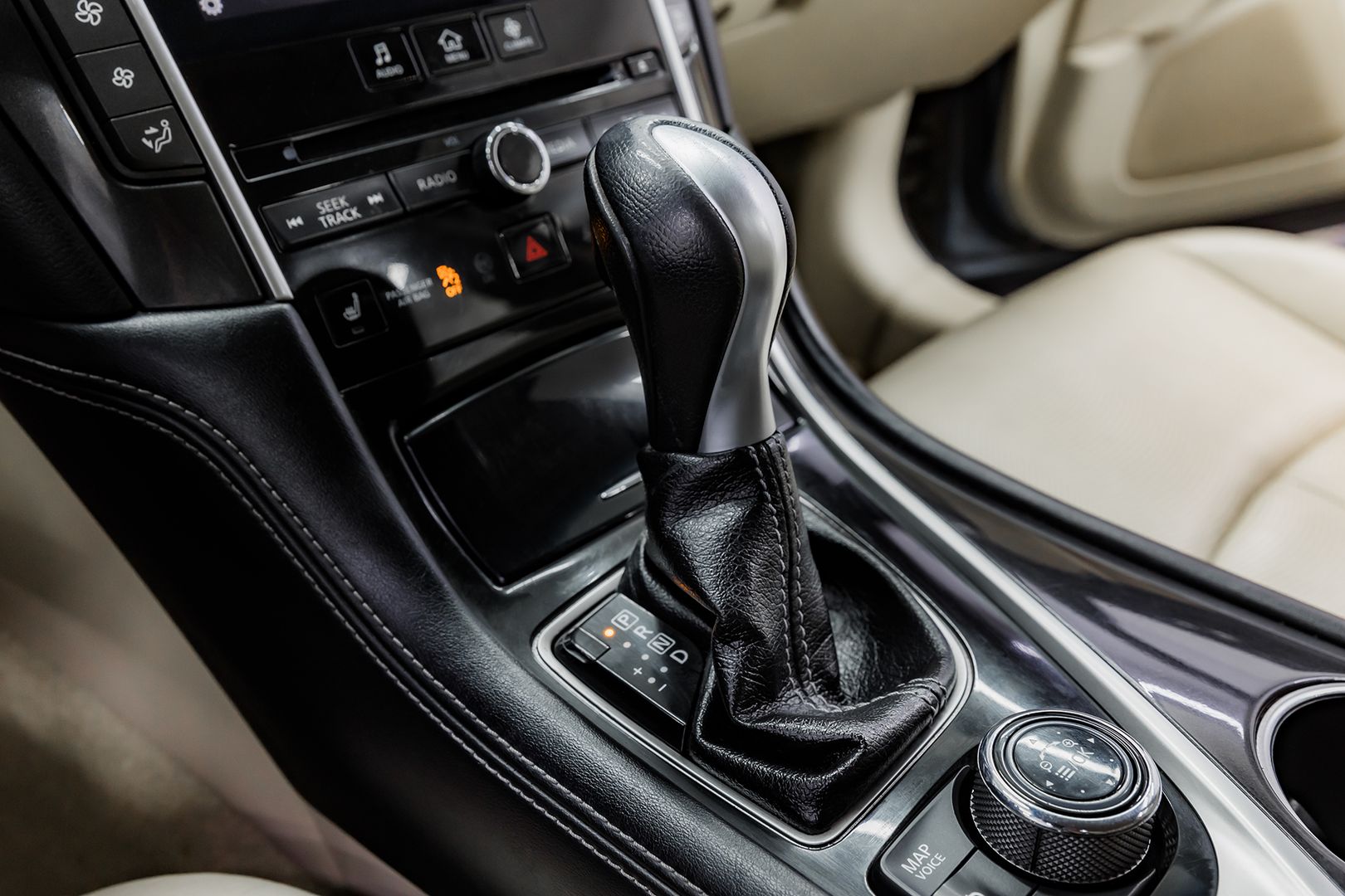 Infiniti Q50, I, 2014 фото 14